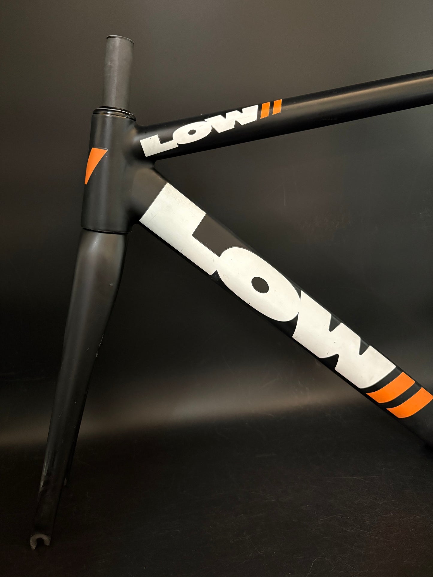 Low// Pursuit Frameset Black 57cm ST 54cm TT
