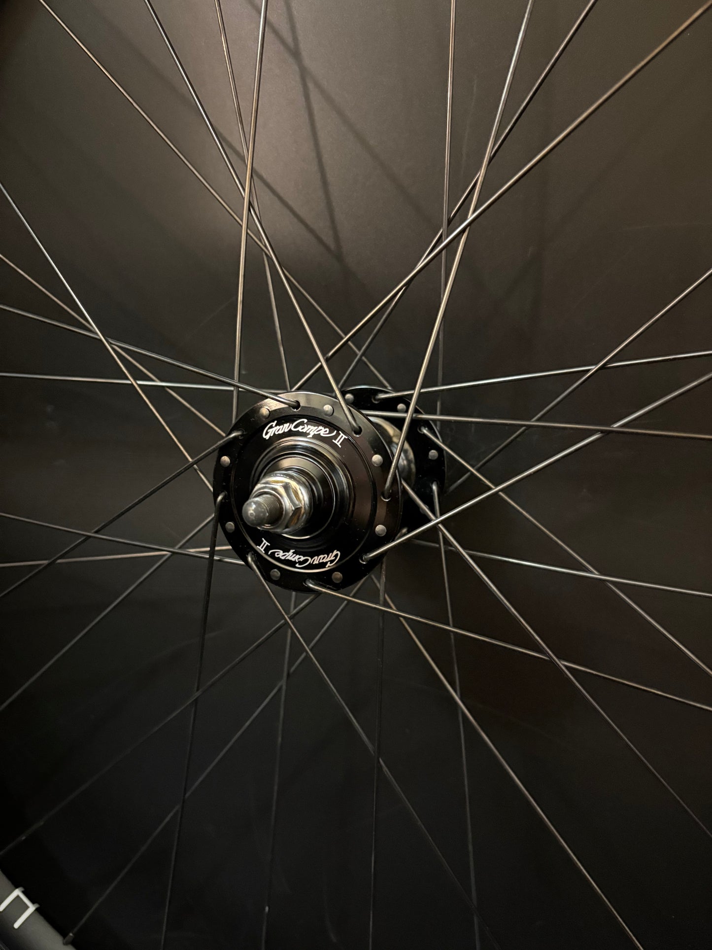 H Plus Son Archetype Black / Gran Compe Wheelset 32h