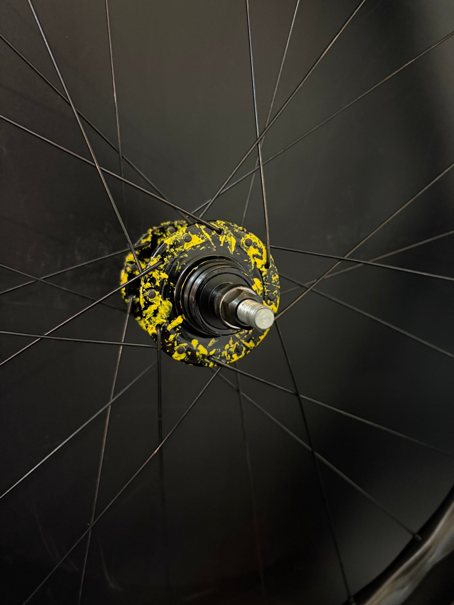 Light Bicycle AR375 + AR565 Carbon / Vendetta Wheelset 20/24h