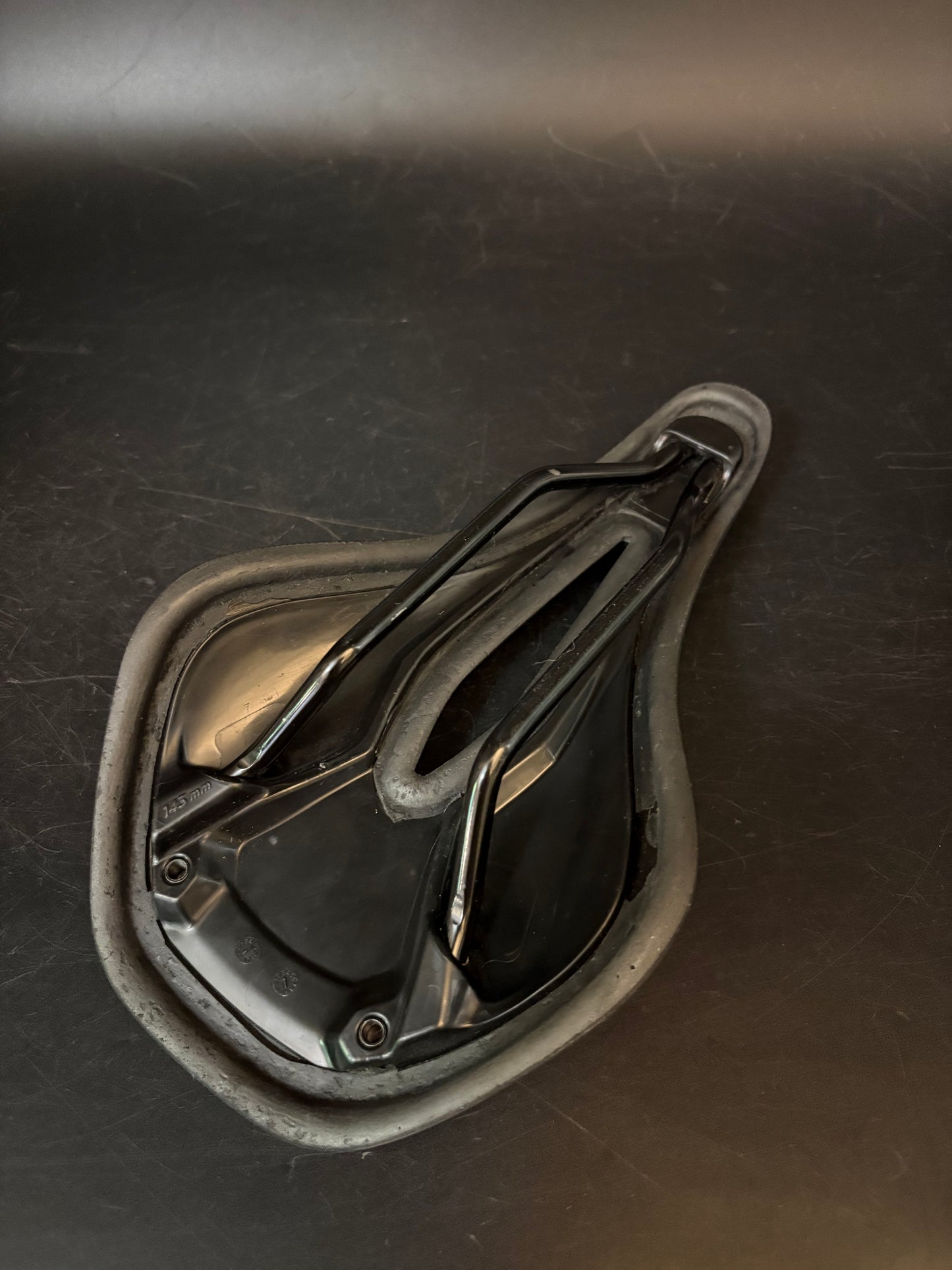 Specialized Power Saddle Black 143mm