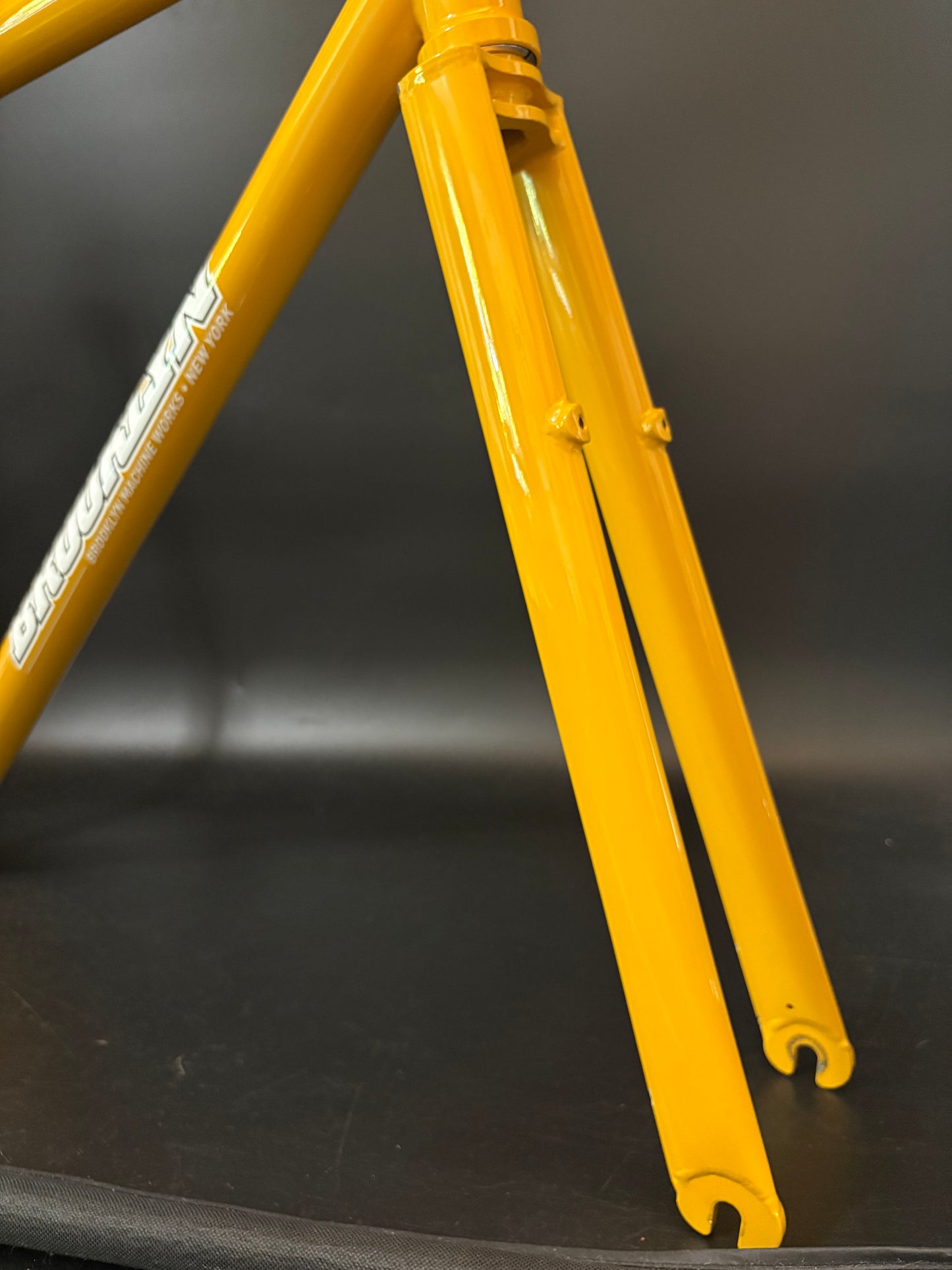 Brooklyn Machine Works Gangsta Track v4 Frameset Yellow Medium