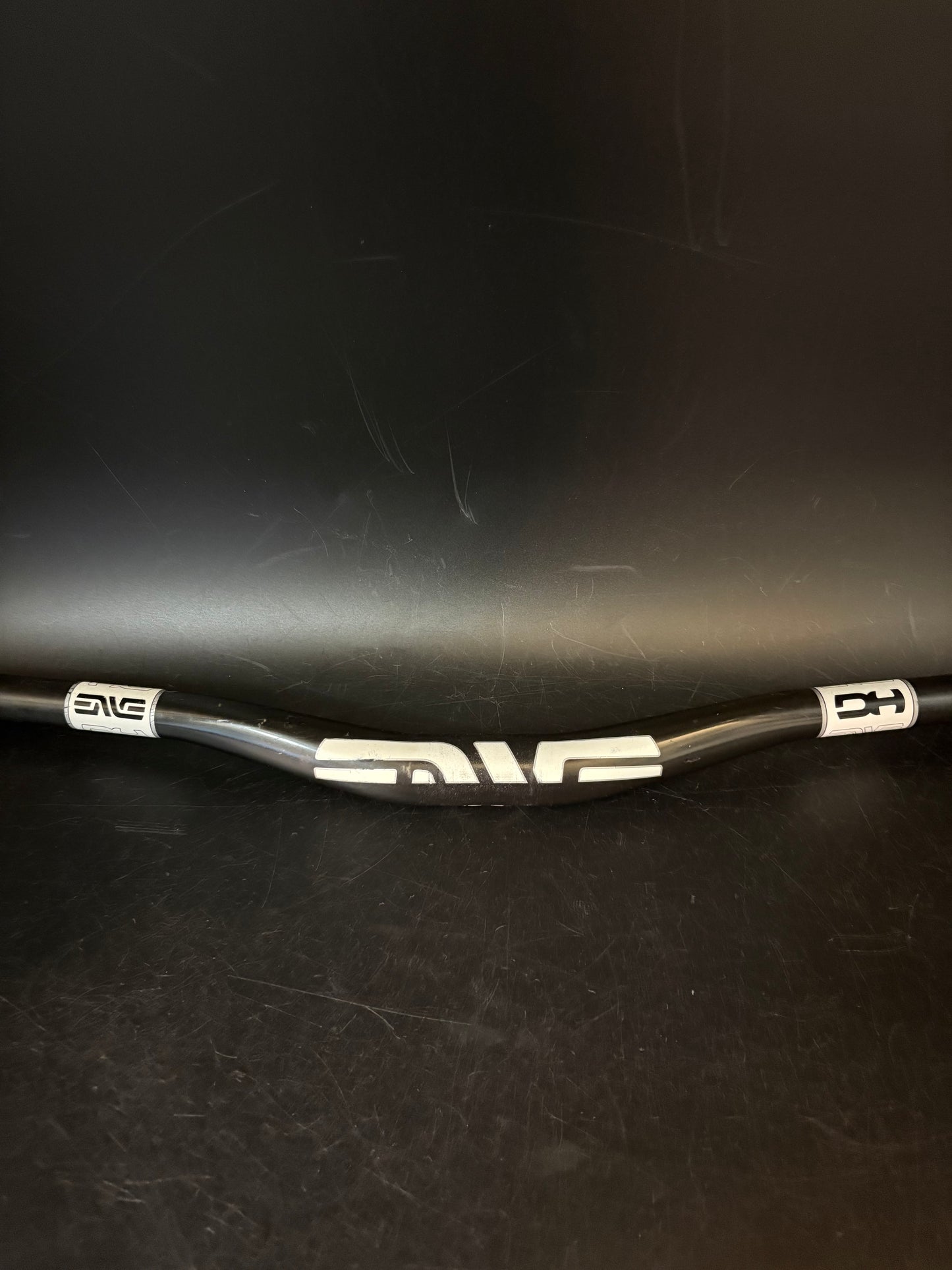 Enve DH 23mm Riser Handlebar Carbon 720mm 31.8