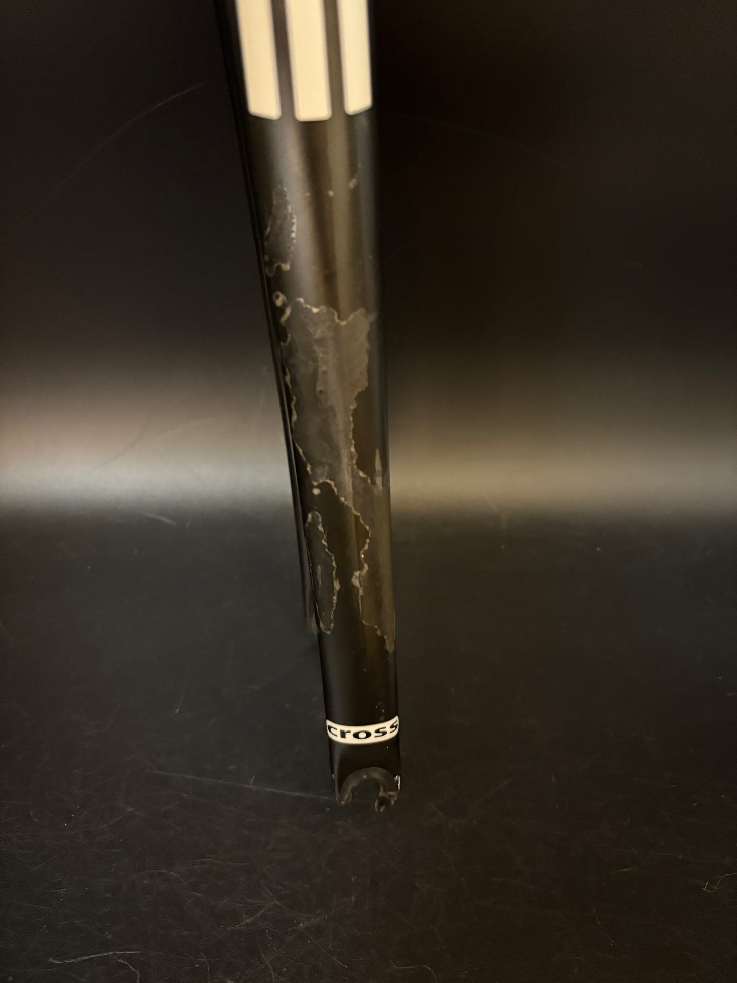 Edge Cross Fork Carbon 1 1/8” 260mm