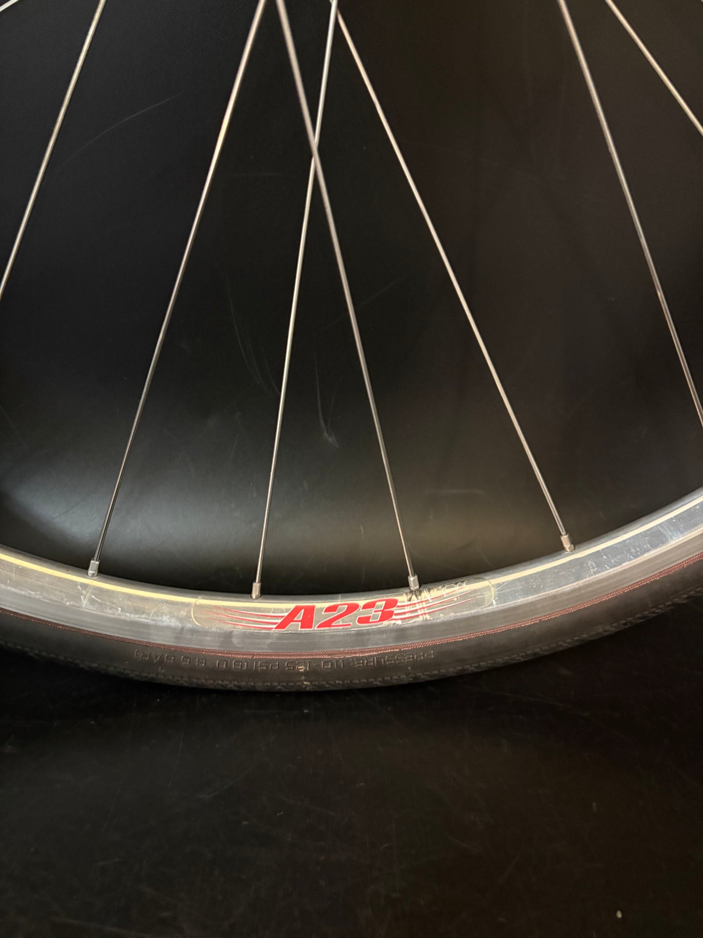 Velocity A23 Silver / White Industries Eno 130mm Rear Wheel 28h