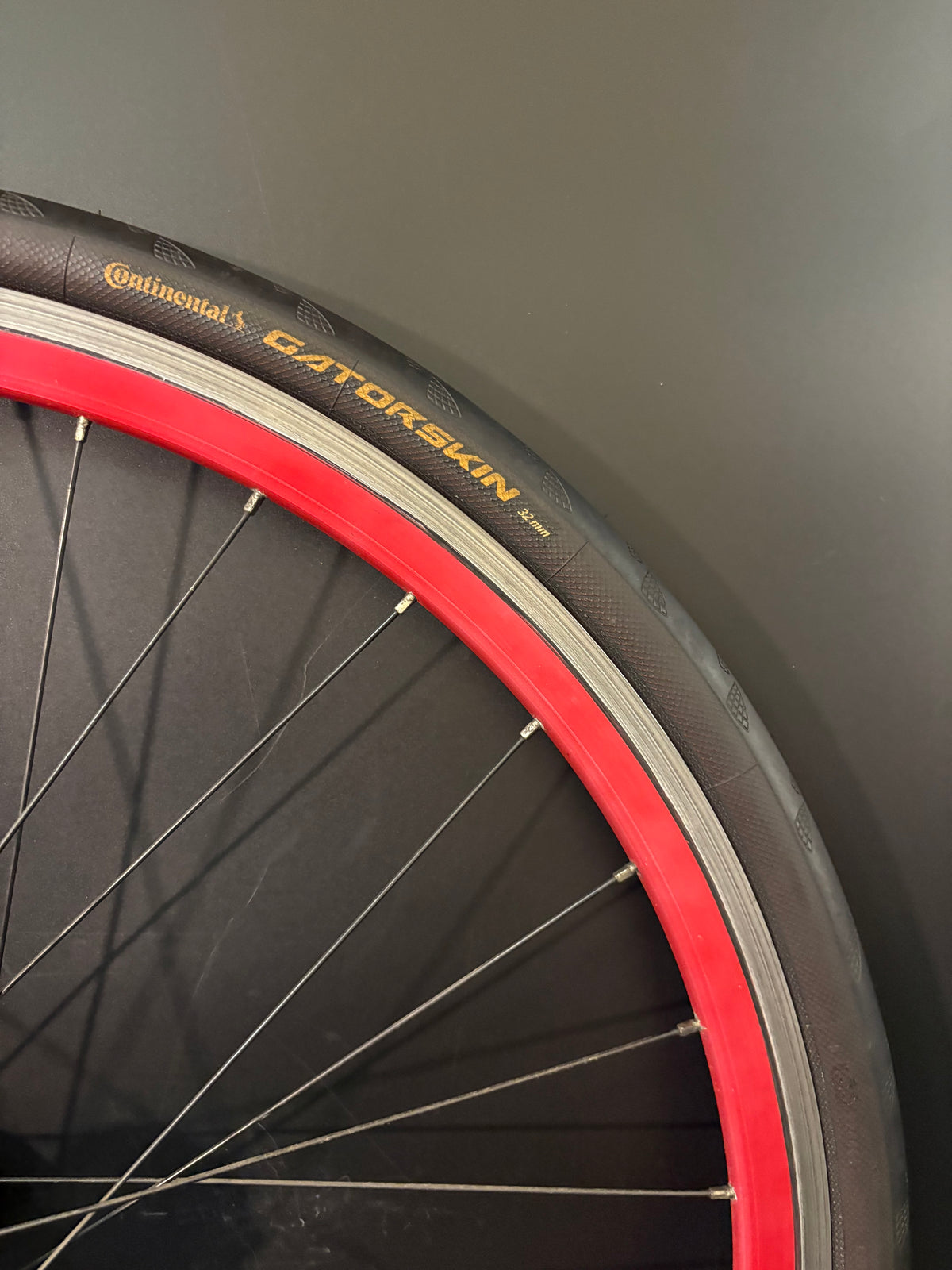 Velocity Deep V / Phil Wood Wheelset Red 32h
