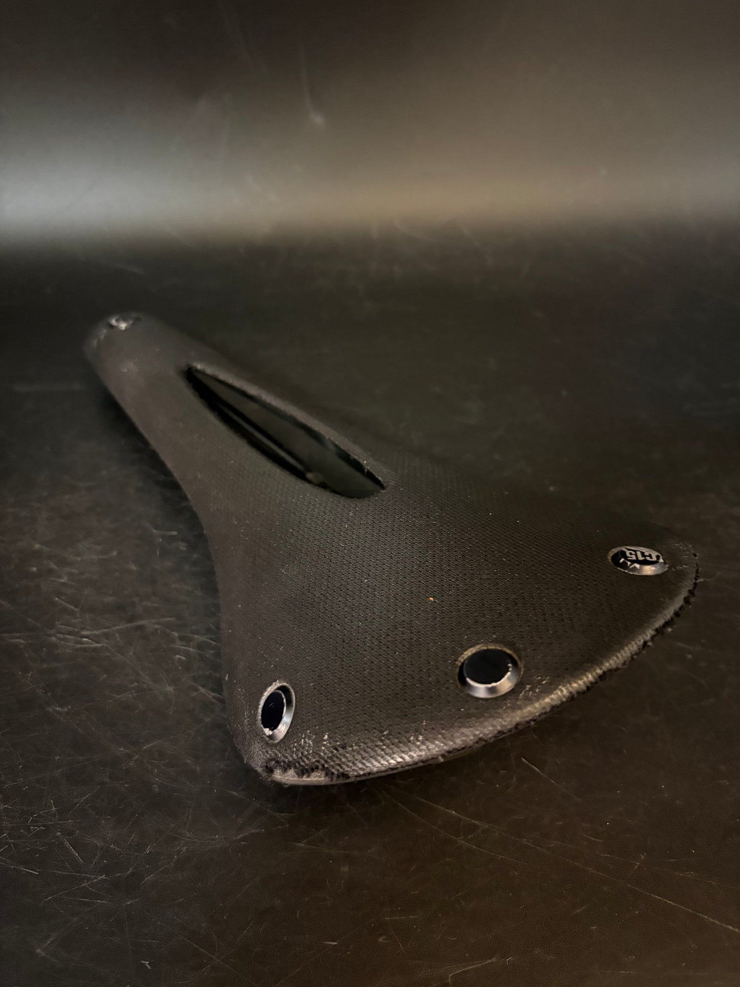 Brooks c15 Saddle Carved Black