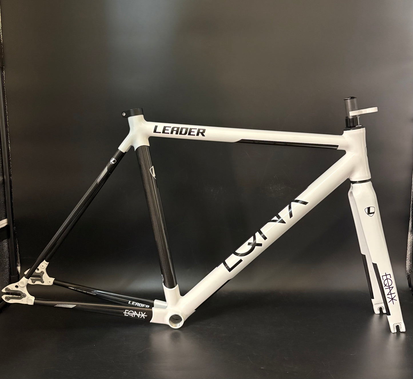 Leader EQNX Carbon Frameset White 54cm