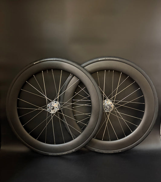 Light Bicycle R55 + R65 Carbon Clincher Rims / Phil Wood Pro HF Silver Wheelset 24/28h