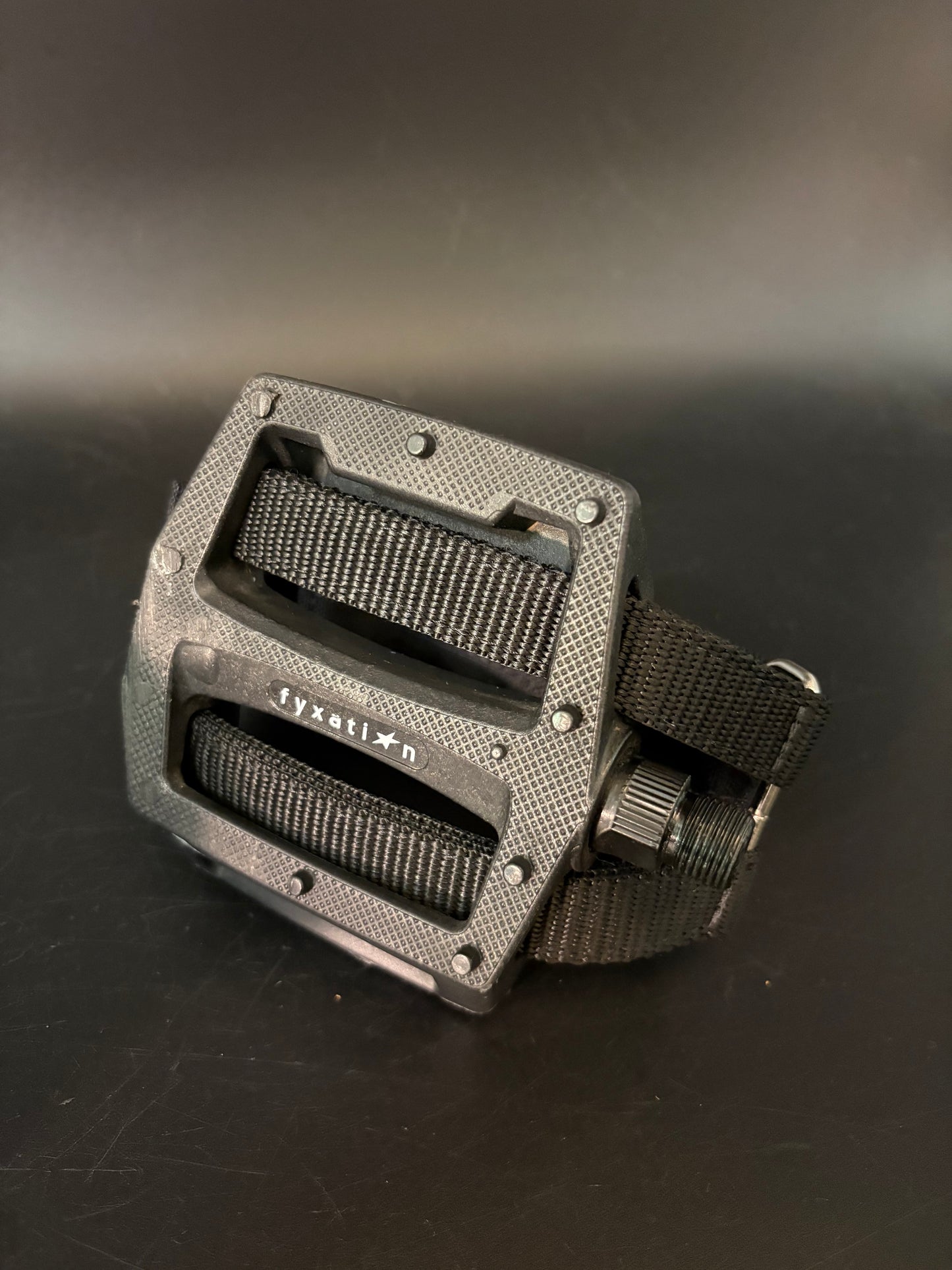 Fyxation / Ynot Straps Pedal Setup Black