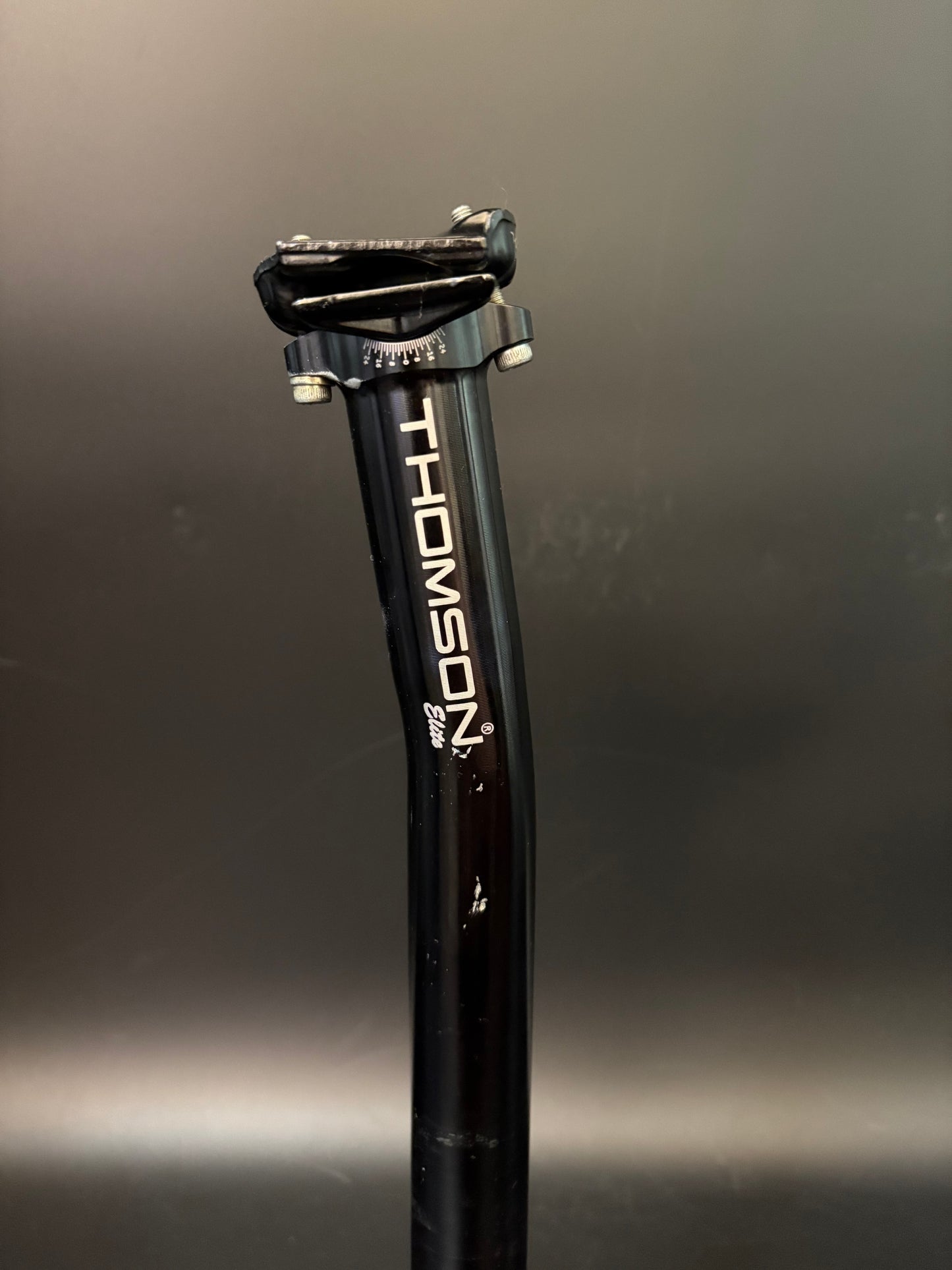 Thomson Elite Setback Seatpost Black 31.6 367mm