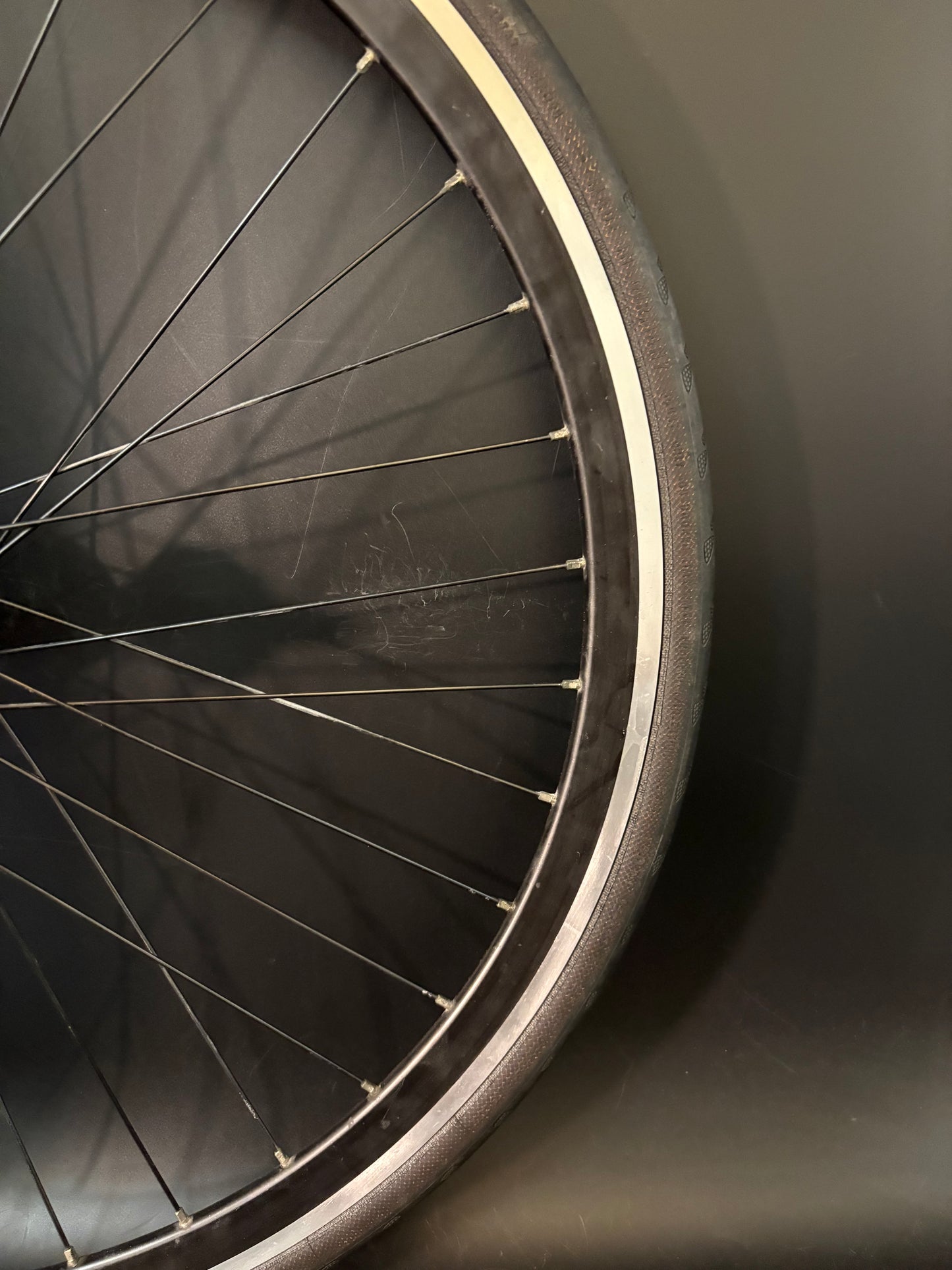 Deep V Machined Black / Surly Wheelset 36h