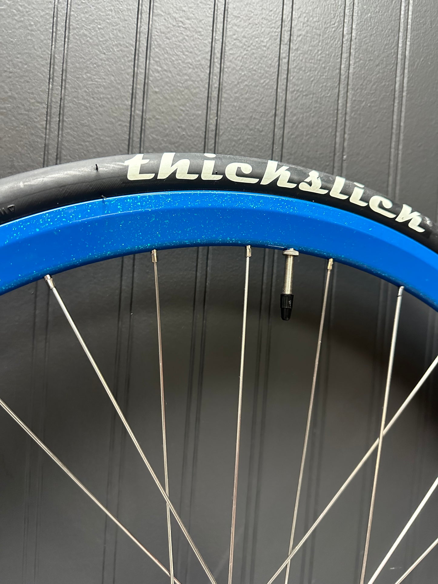 Deep V Blue Sparkle / Suzue CF Hubs Wheelset 32h Fixed/Fixed