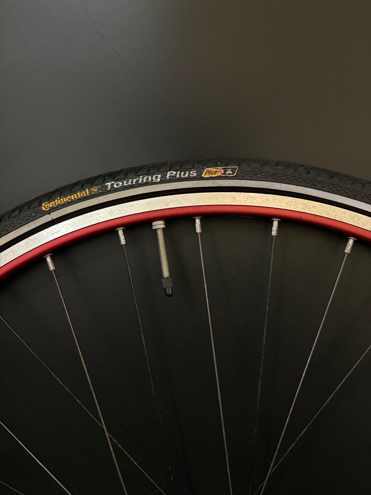 Ambrosio Evolution Red / Chub Hub Wheelset 32h