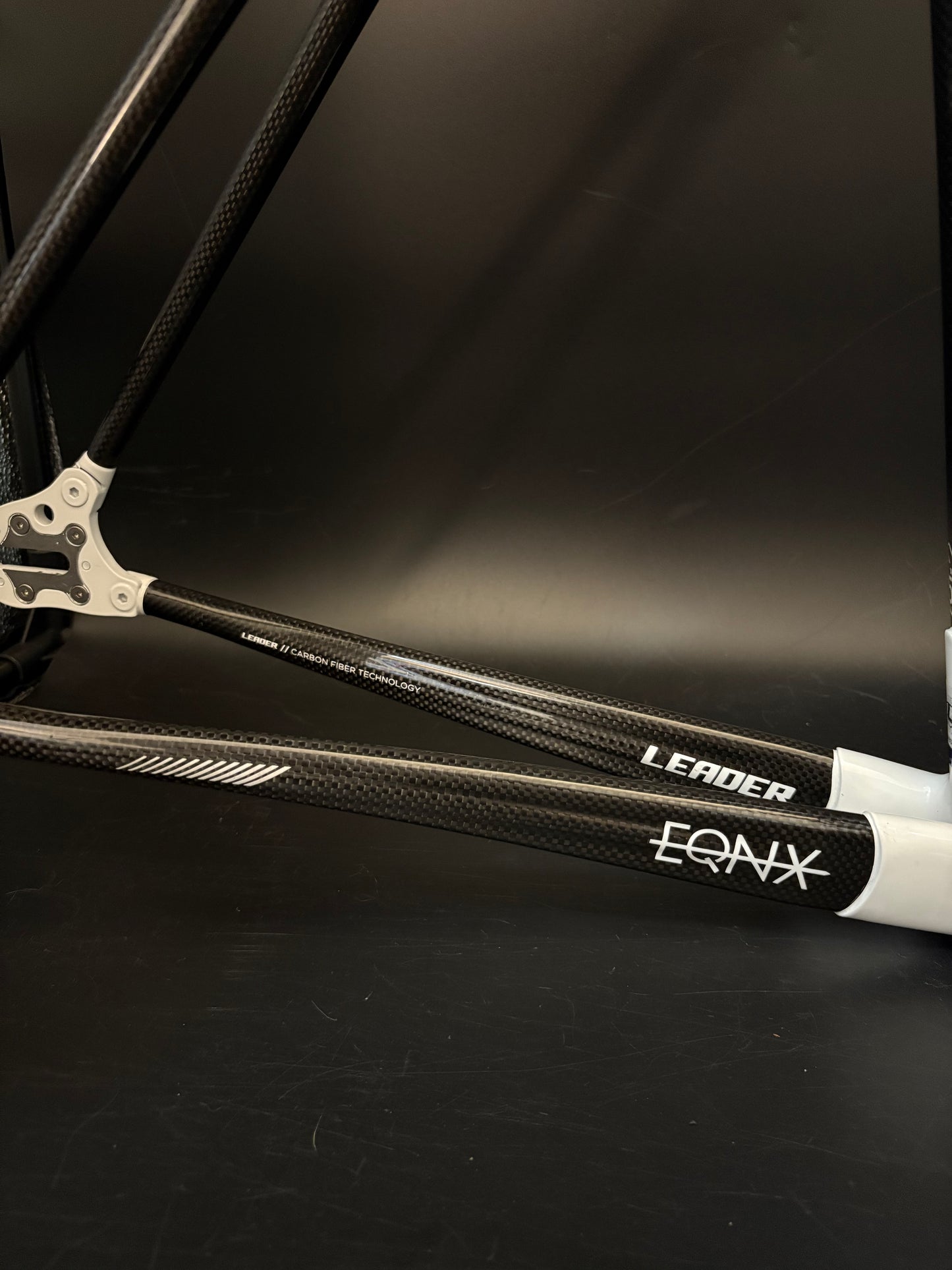 Leader EQNX Carbon Frameset White 54cm
