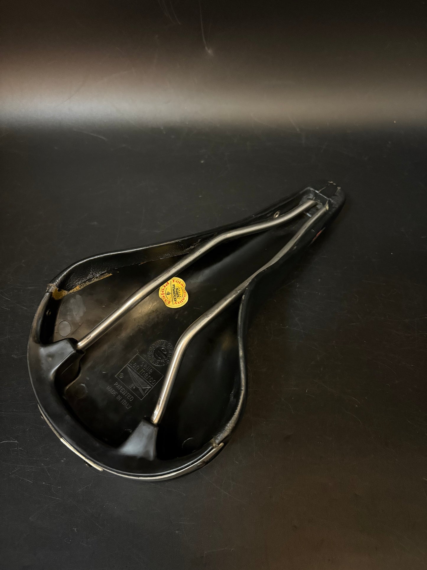 San Marco Rolls Saddle Black