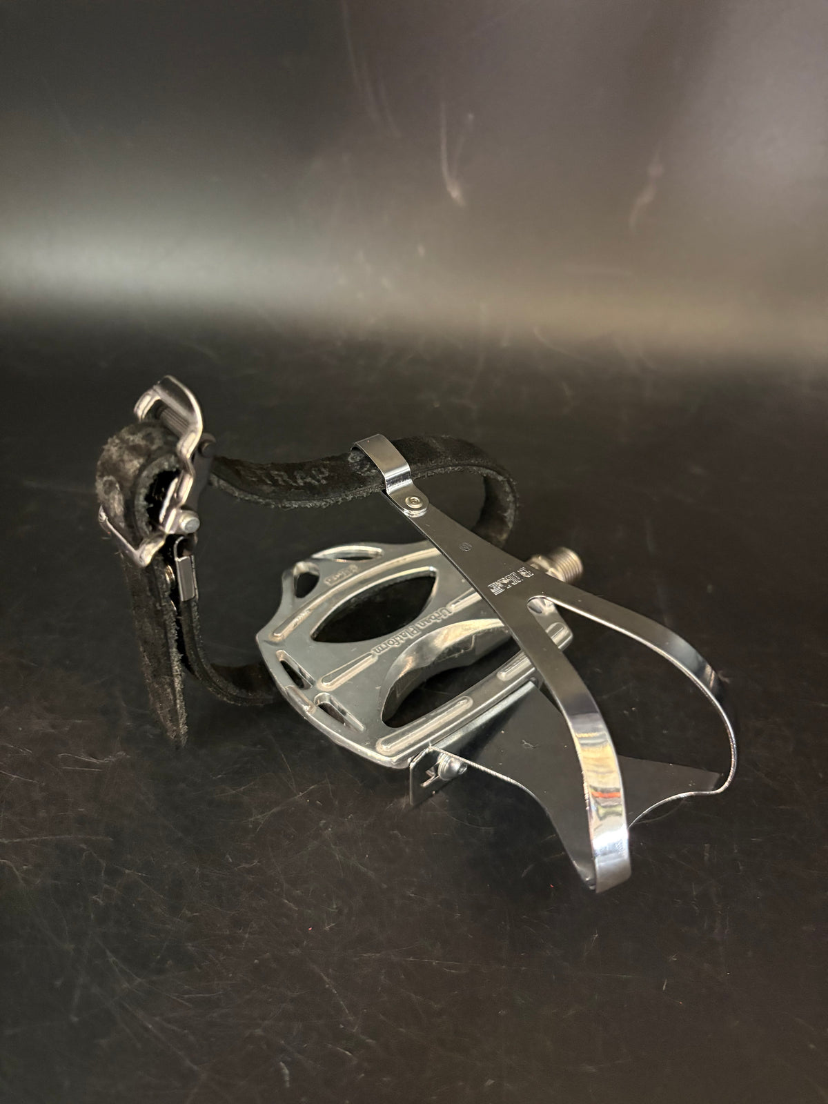MKS Urban Platform / Toshi Single Straps Black Pedal Setup