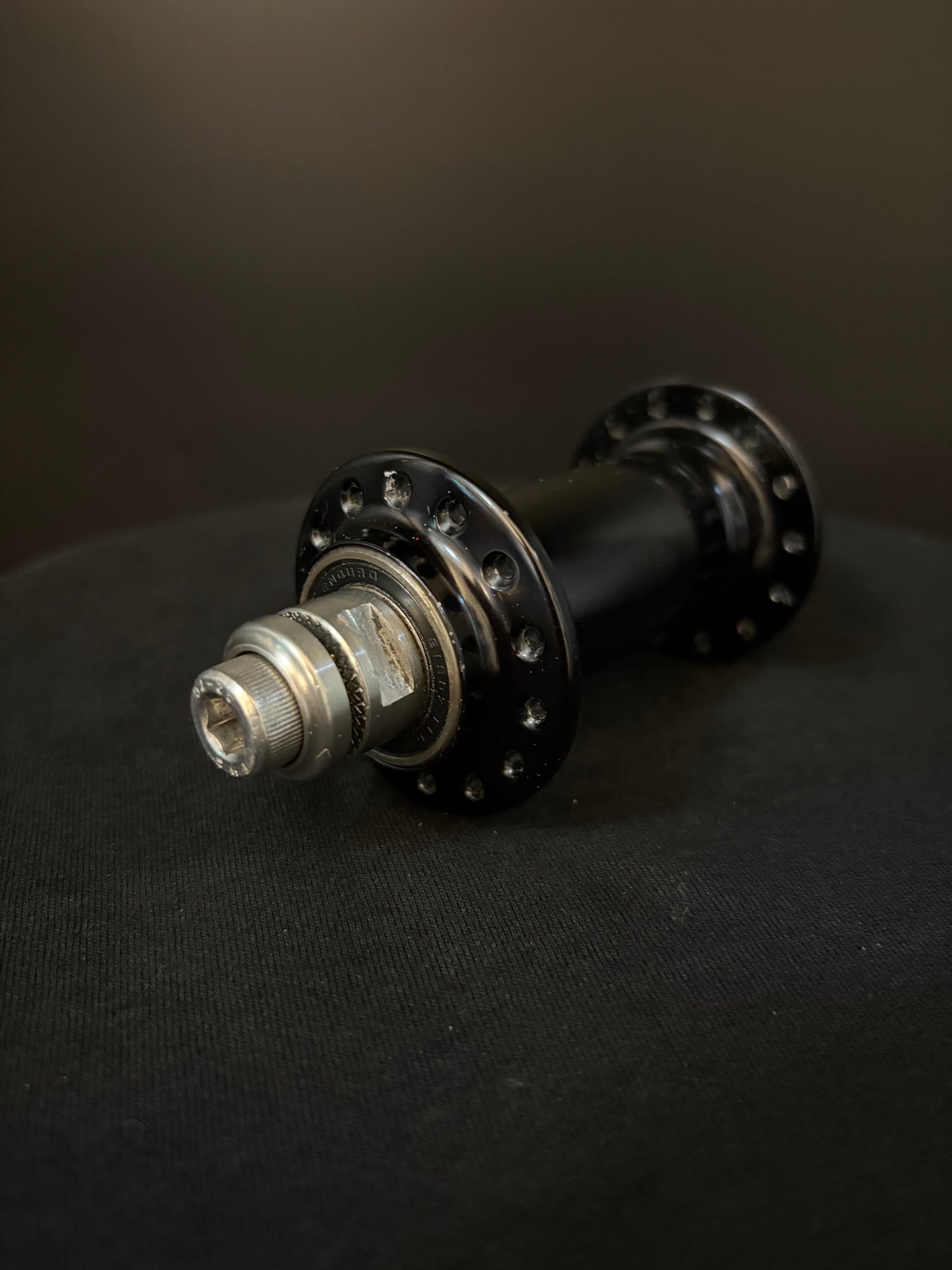 White Industries Eno Single Speed Hubs Black 28h