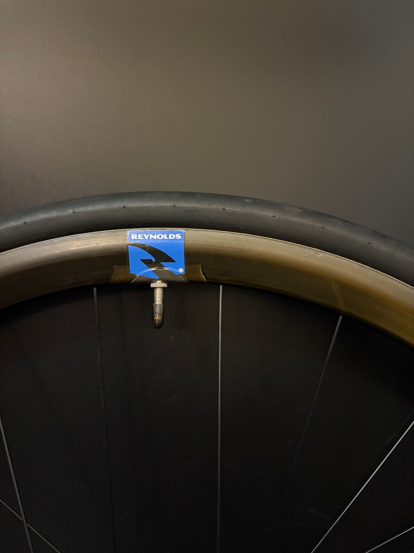 Reynolds Assault 35mm Carbon Clincher Wheelset 20/24h