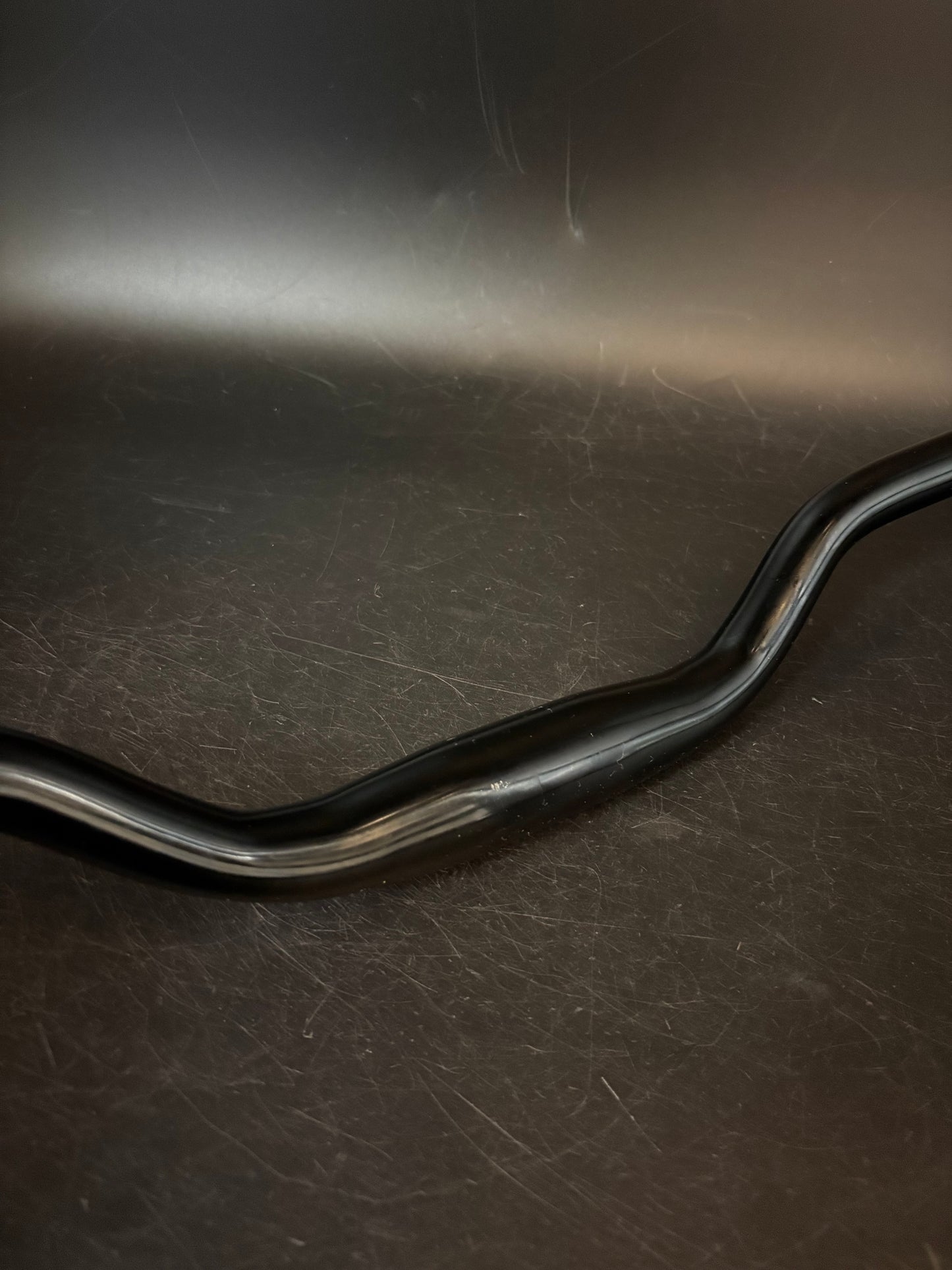 Unbranded Riser Handlebar Black 700mm 31.8