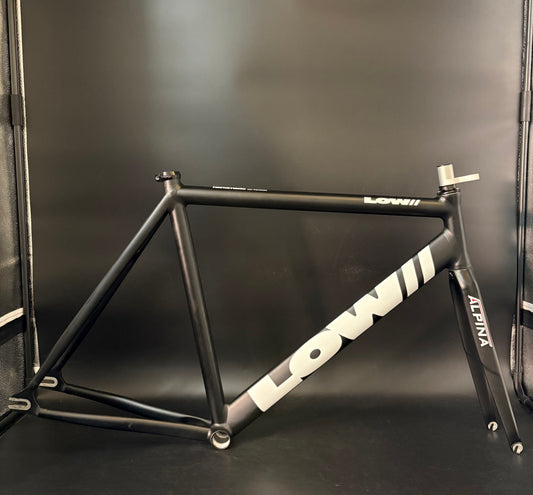 Low// Track Standard Frameset Black 56cm