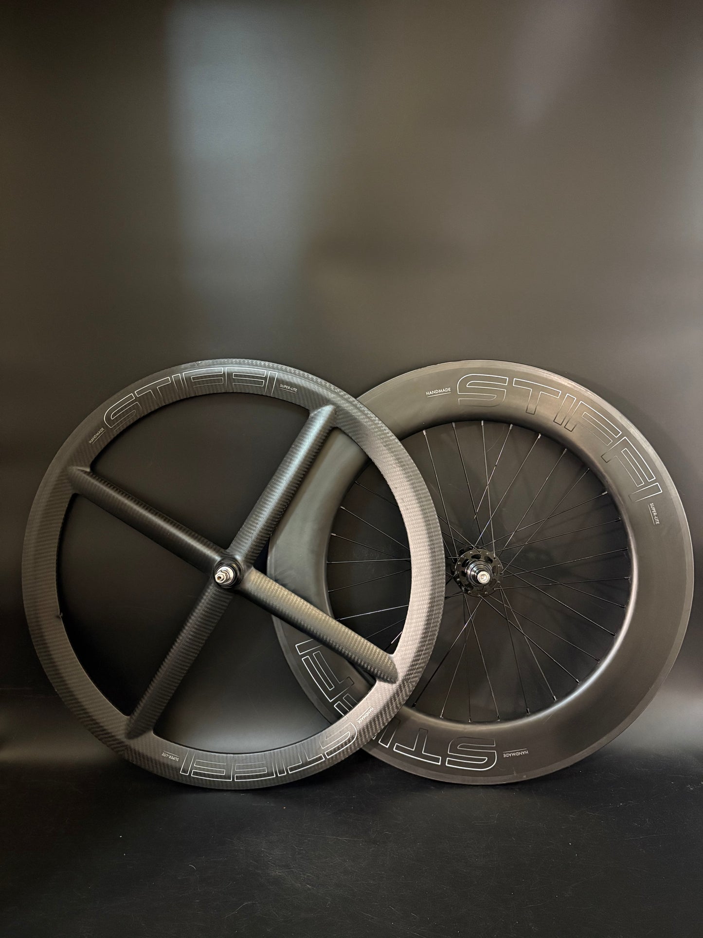 Stiffi 4 Spoke Front + 88mm Carbon Rear Wheelset 32h