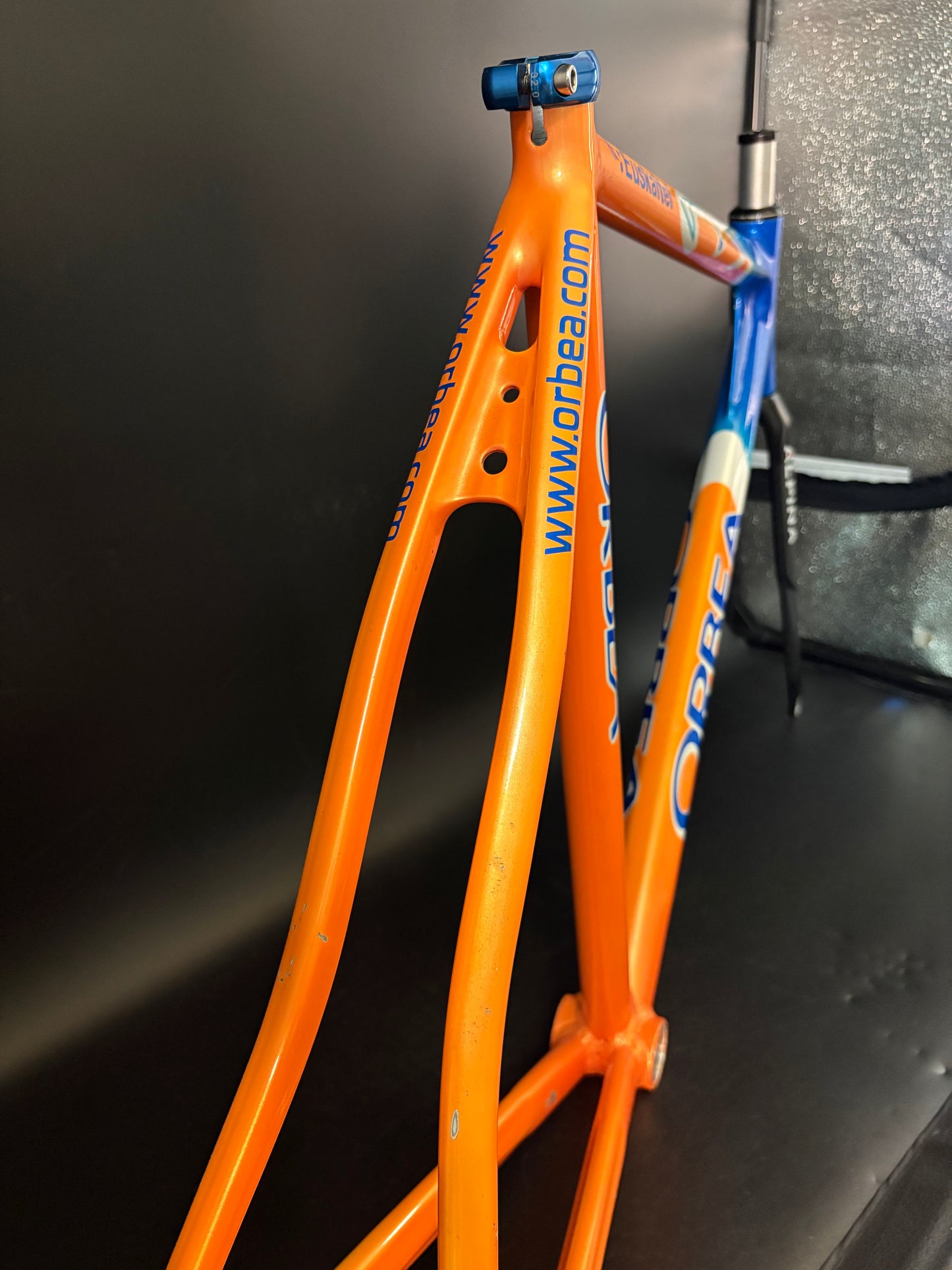 Orbea Lobular Pista Frameset Team Euskaltel Orange/Blue 57sm ST 54cm TT