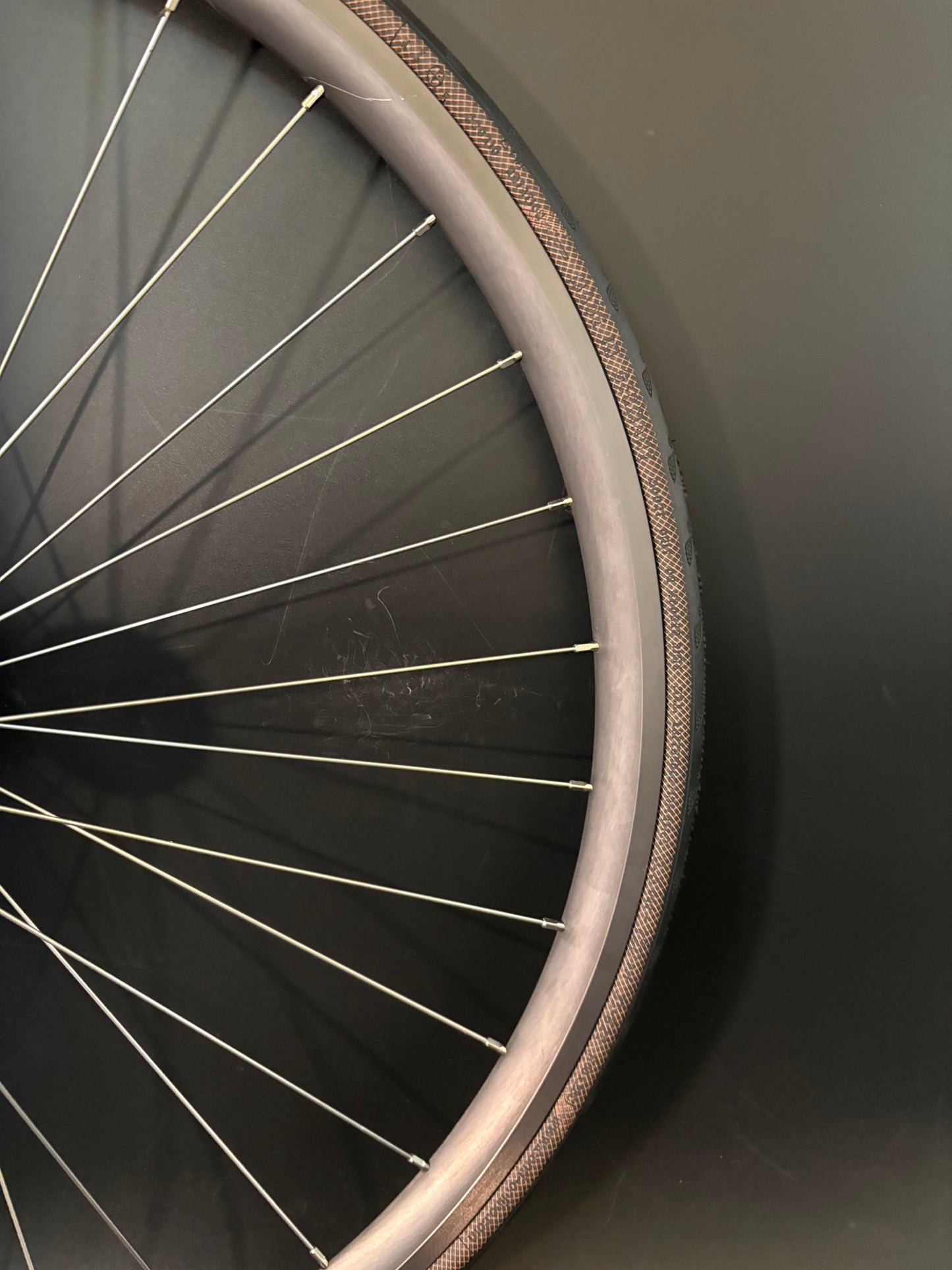 H Plus Son Archetype Grey / Phil Wood HF Blue Wheelset 32h