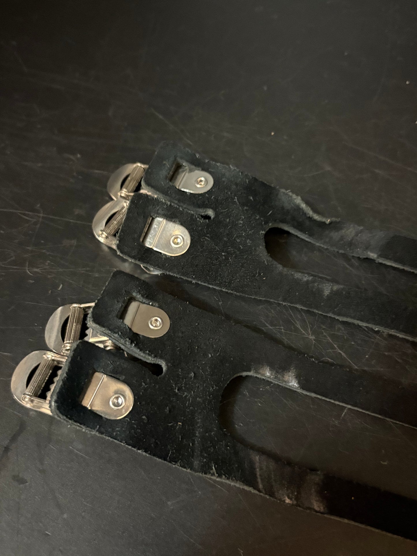 Exustar Double Straps Black