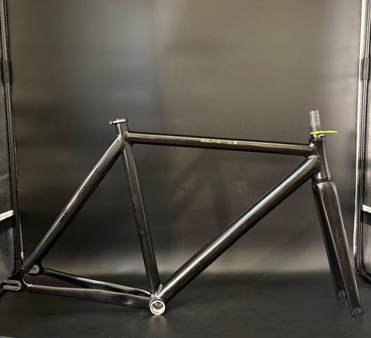 Tyrant Beastie Frameset Black Medium