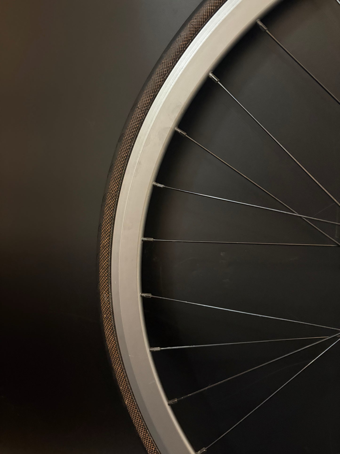 Velocity Deep V Grey / Dura Ace 7600 Wheelset 32h