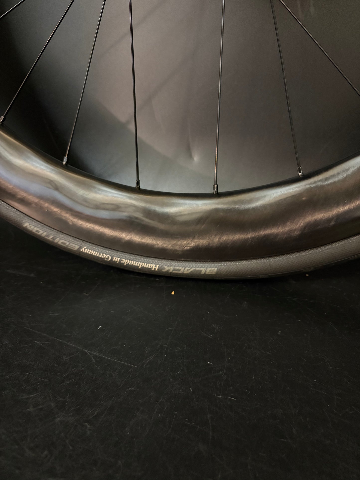 Light Bicycle AR375 + AR565 Carbon / Vendetta Wheelset 20/24h