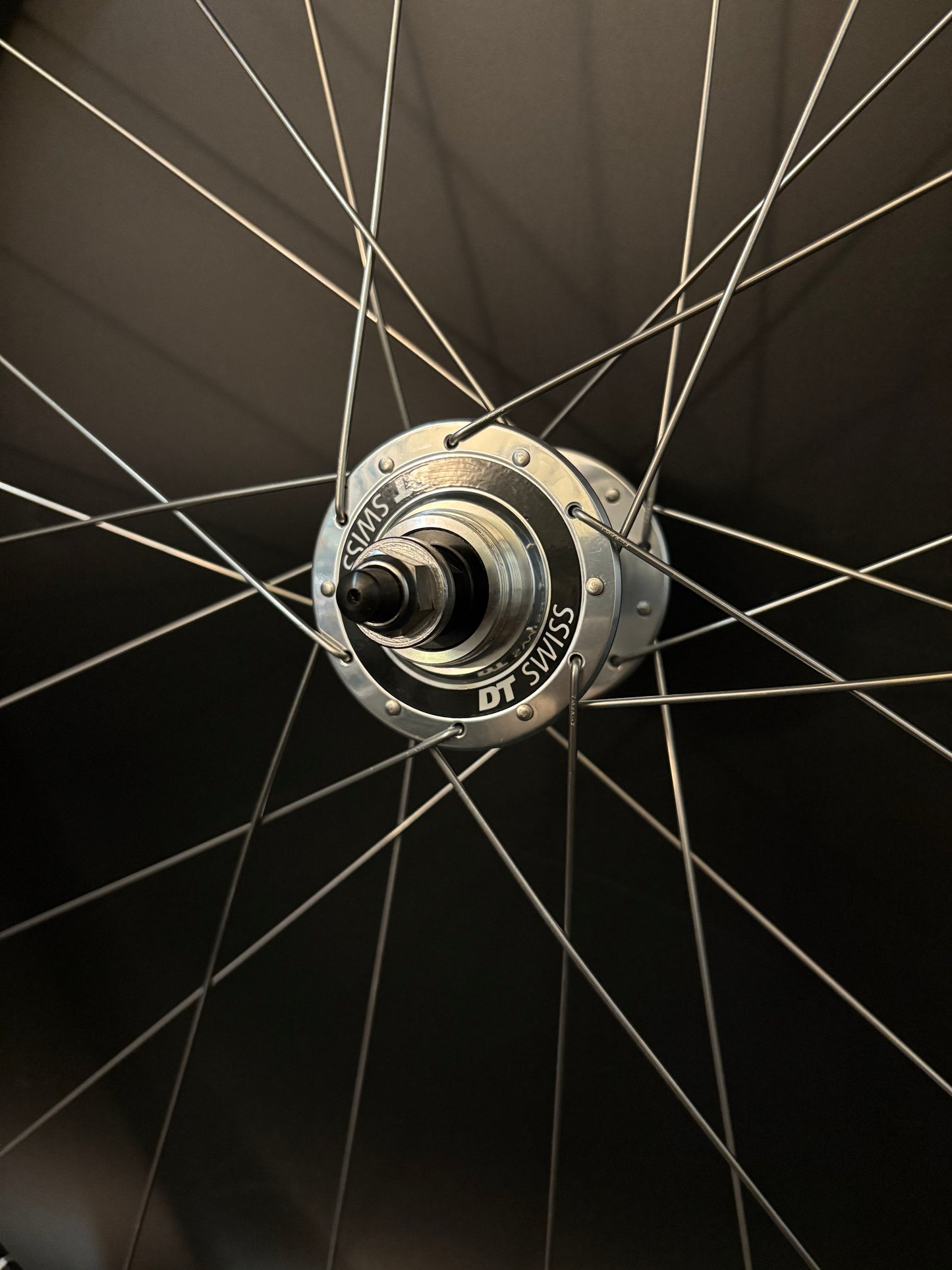 H Plus Son Archetype / DT Swiss Rear Wheel Black 24h