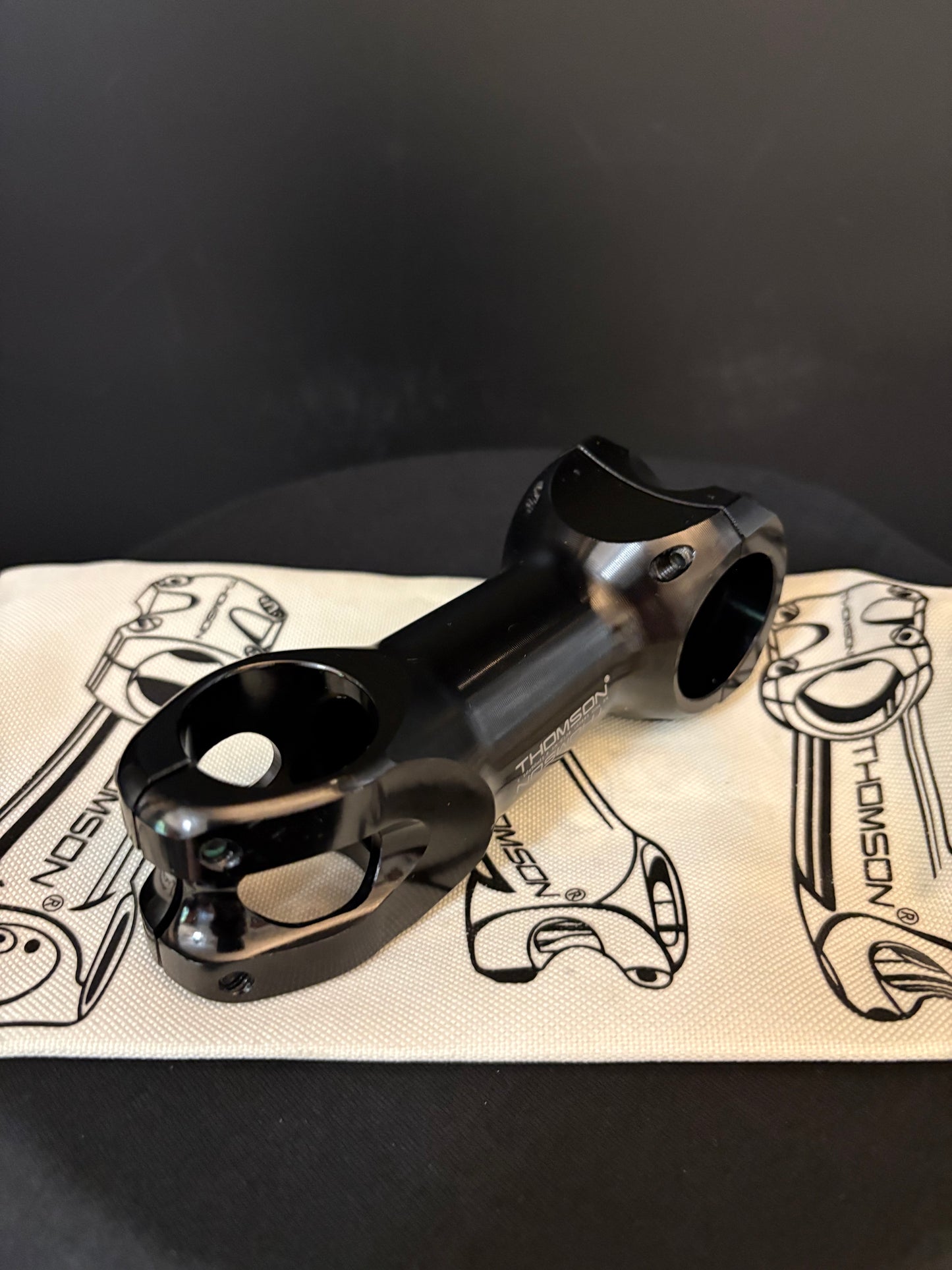 NEW Thomson X4 Stem Black 90mm 31.8 10deg