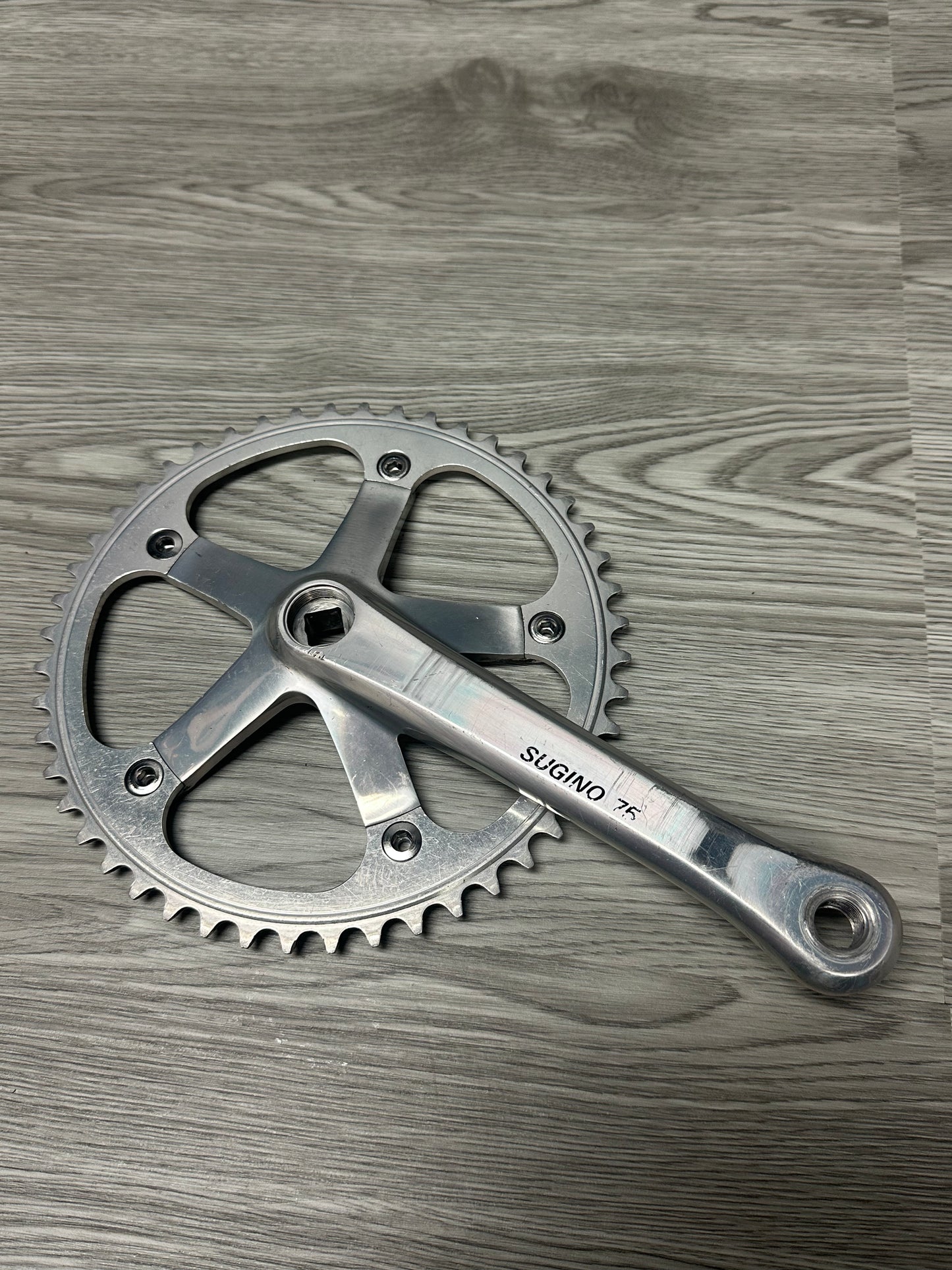 Sugino 75 Crankset Silver 175mm 48t