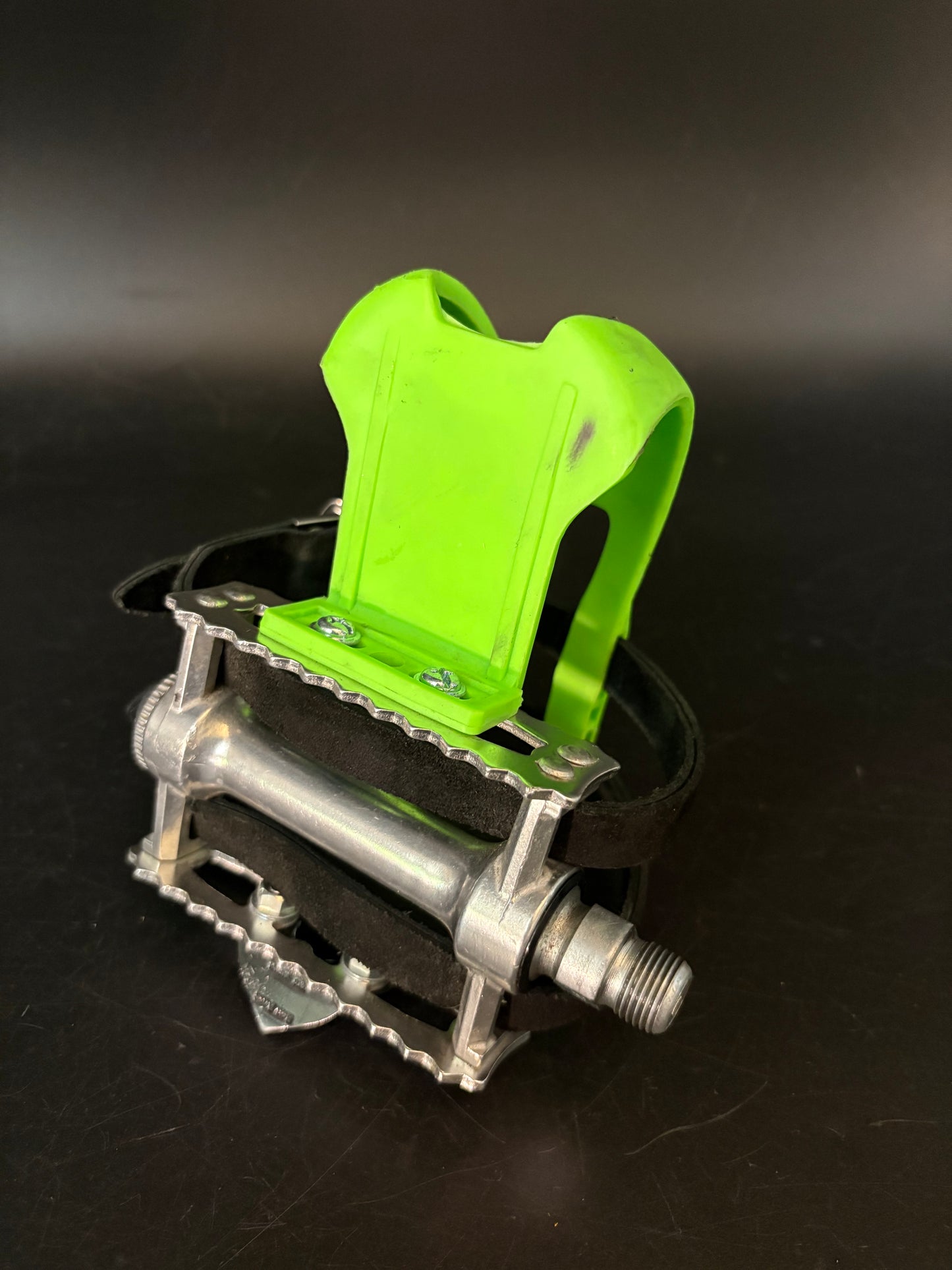 MKS Touring / MKS Double Straps Pedal Setup w/ ATW Bee Butt Flips
