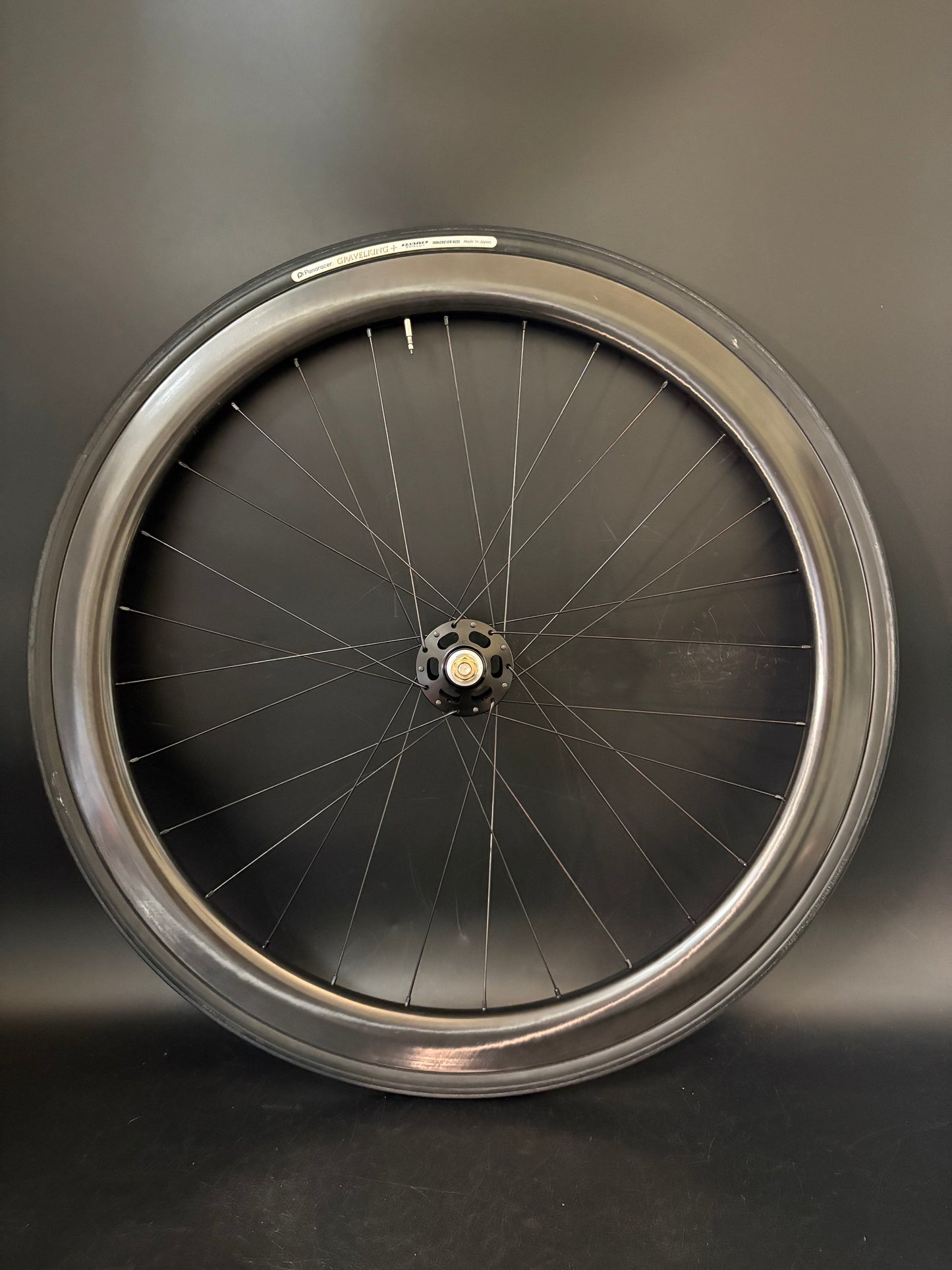 Light Bicycle Falcon AR45 Carbon Clincher / White Industries Wheelset Black 28h
