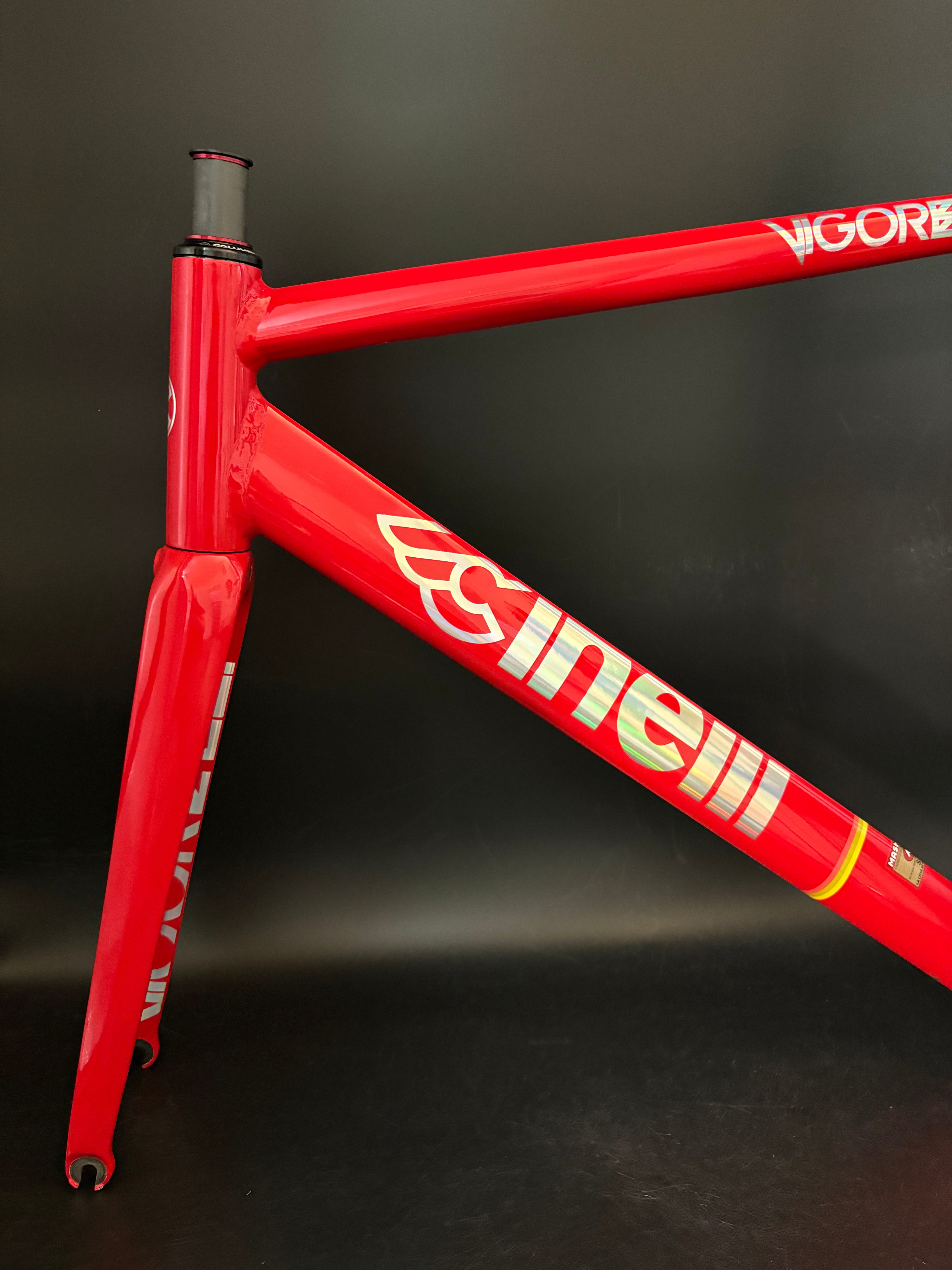 【Cinelli Vigorelli Shark フレームセット】 Cinelli Vigorelli Shark Frameset Red 54cm Medium – Track Lab
