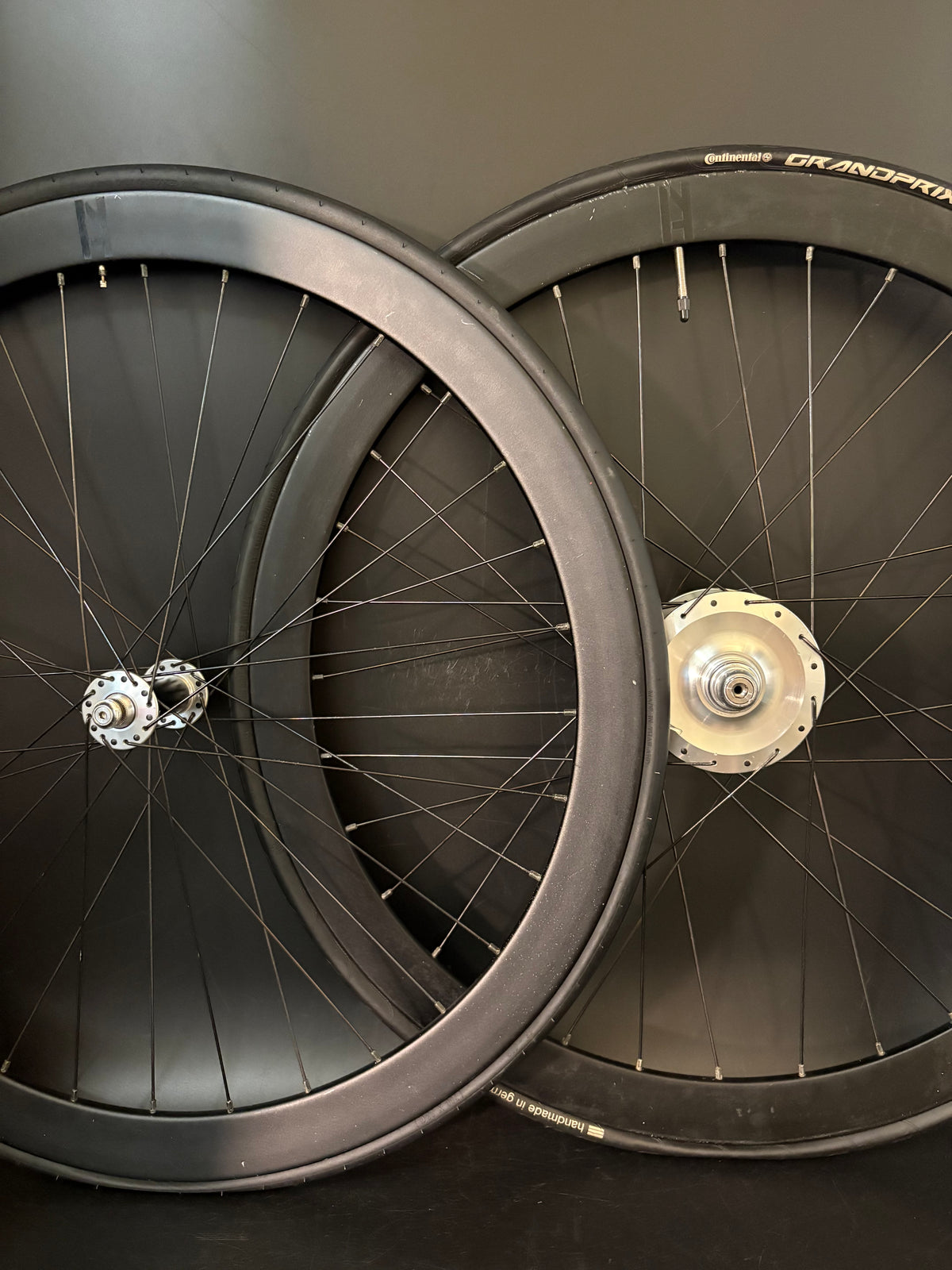 H Plus Son Formation Face Black / Chub Hub Wheelset 32h