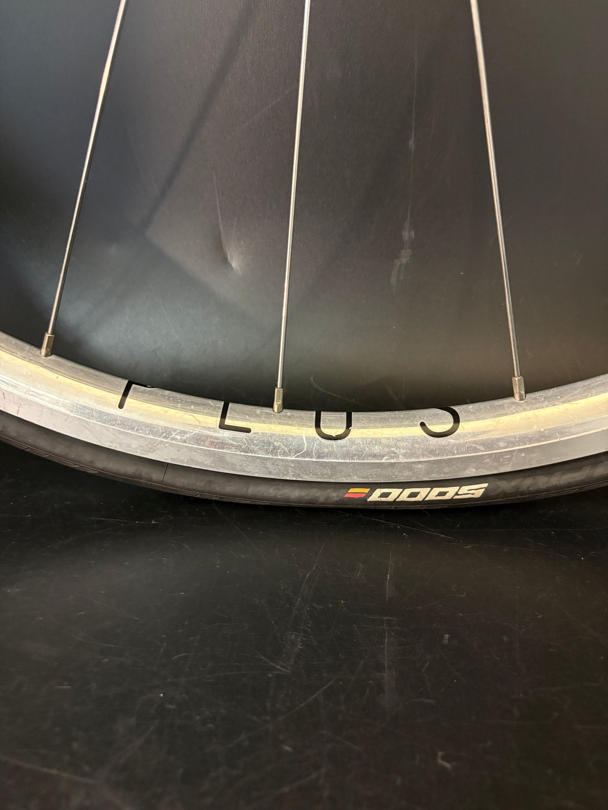 H Plus Son Archetype Silver / DT Swiss Wheelset 20/24h