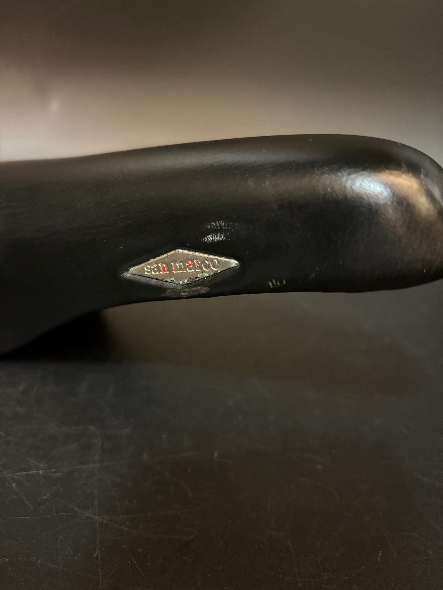 San Marco Rolls Saddle Black