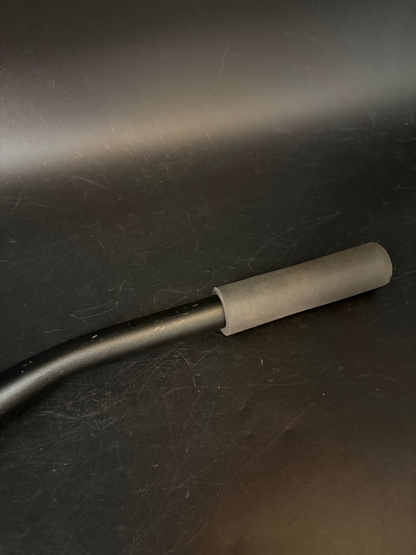 Unbranded Riser Handlebar Black 680mm 31.8