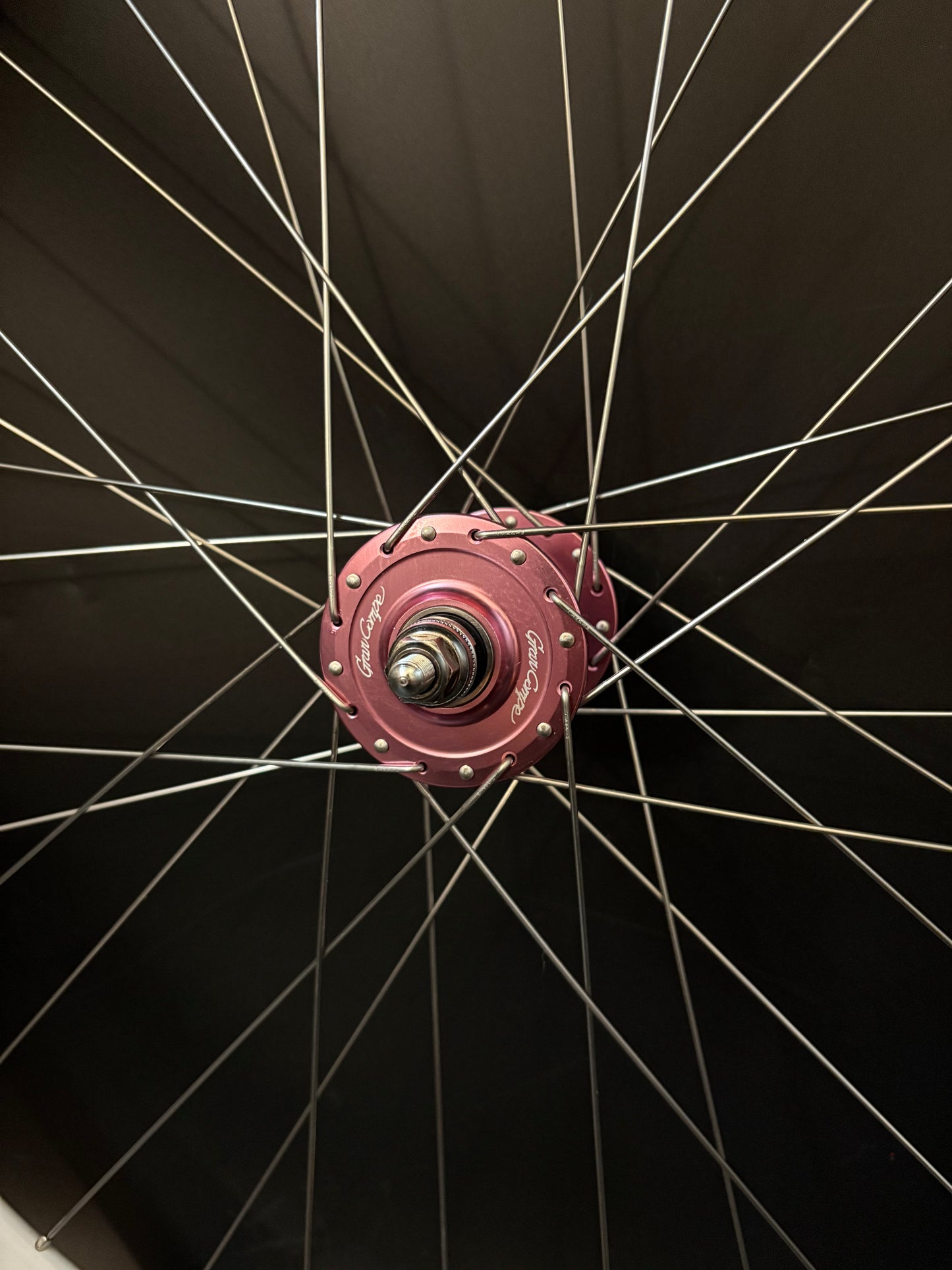 Velocity Deep V White / Gran Compe Pink Wheelset 32h