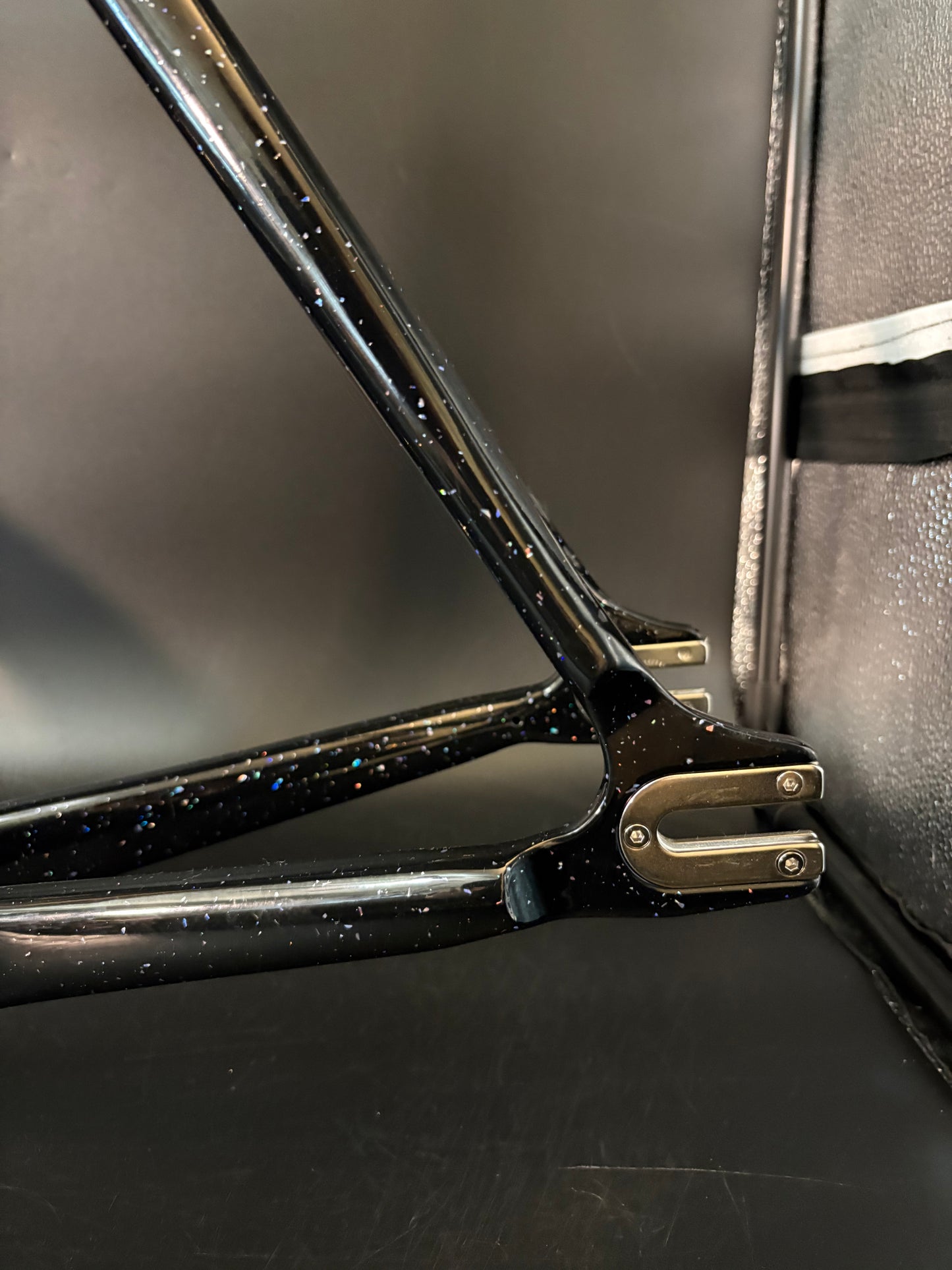 Skream Magnum x ATW Builds Frameset Black Sparkle Medium