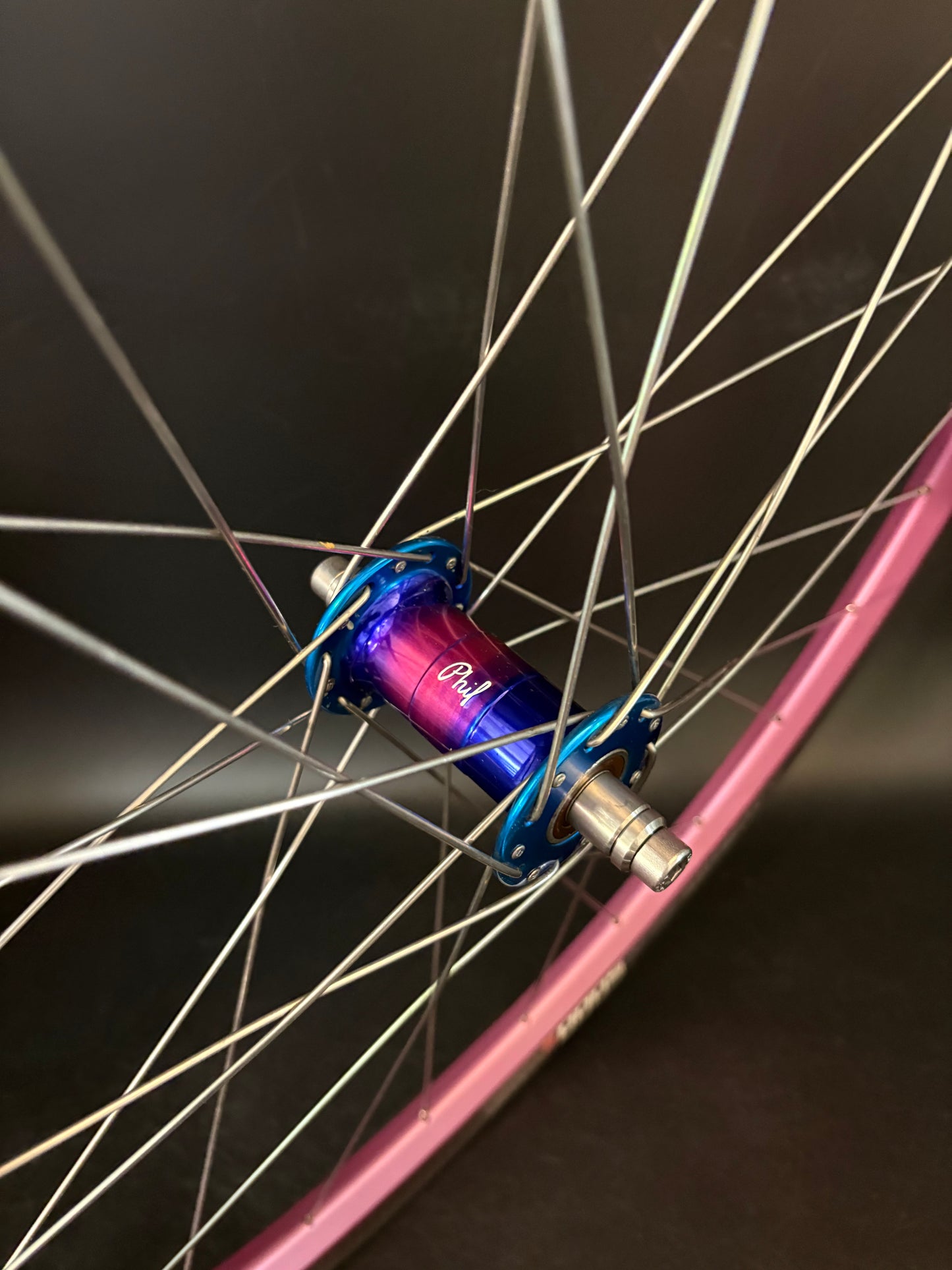 Velocity A23 Turquoise + Pink / Mash SF x Phil Wood Wheelset 28h