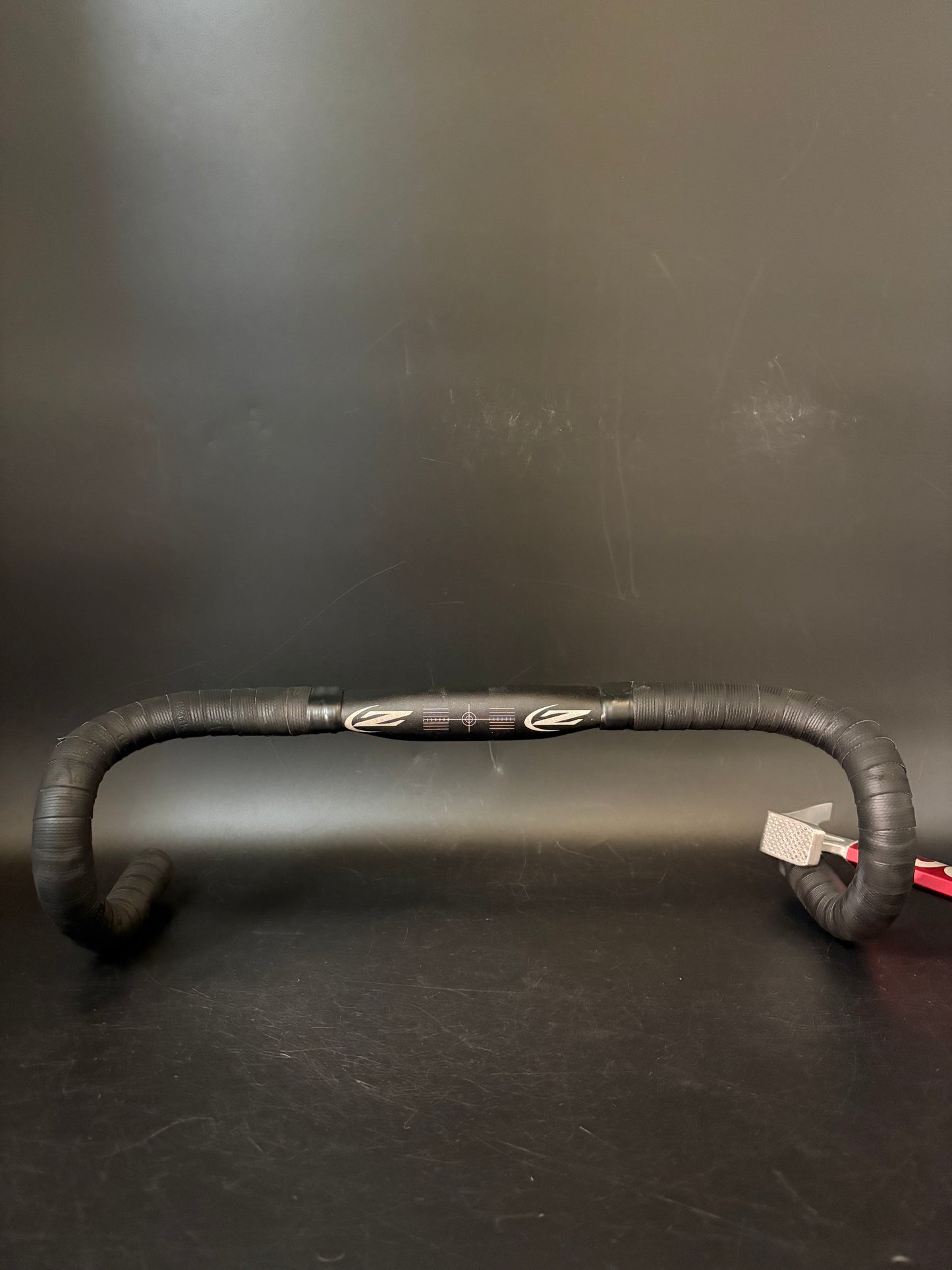 Zipp 70 Ergo Drop Handlebar Black 42cm 31.8