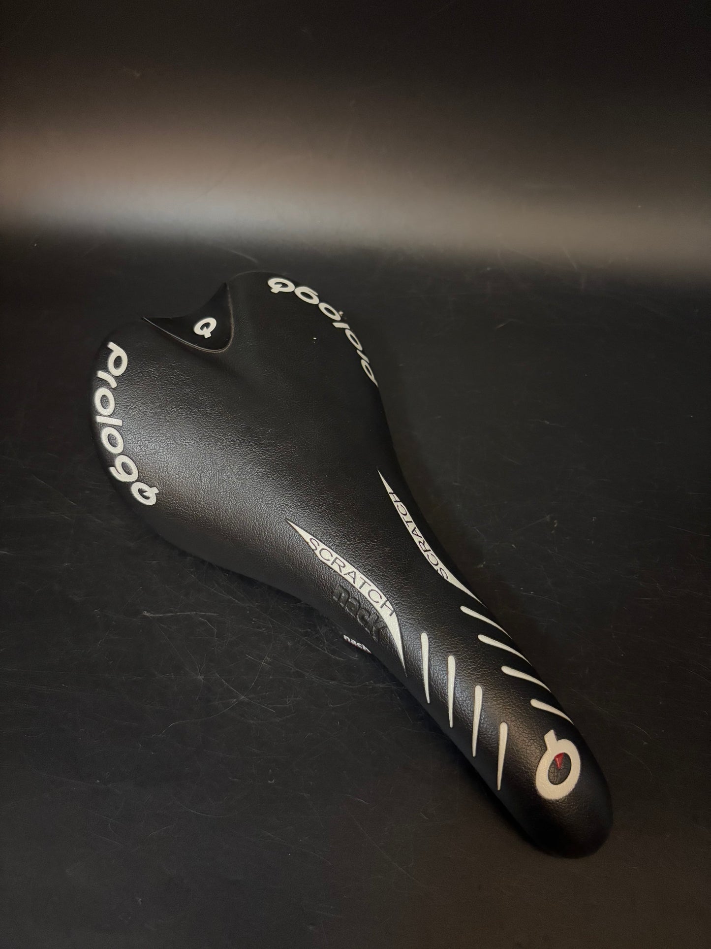 Prologo Scratch Nack Saddle Carbon