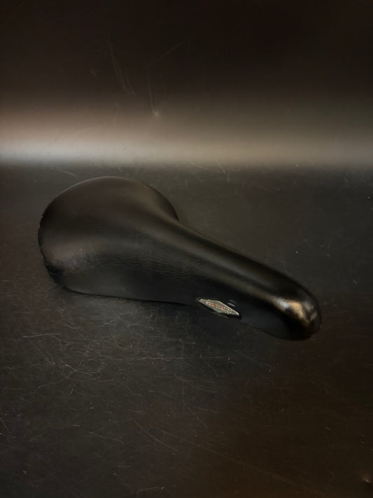 San Marco Rolls Saddle Black