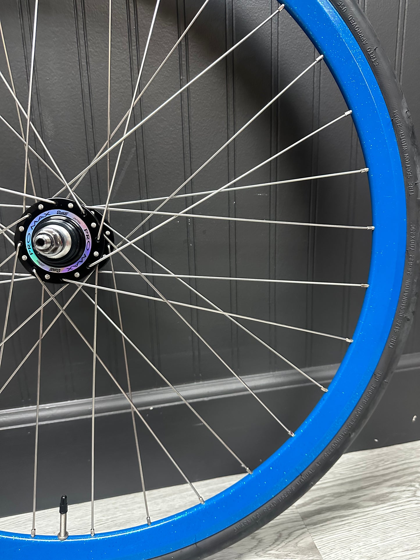 Deep V Blue Sparkle / Suzue CF Hubs Wheelset 32h Fixed/Fixed