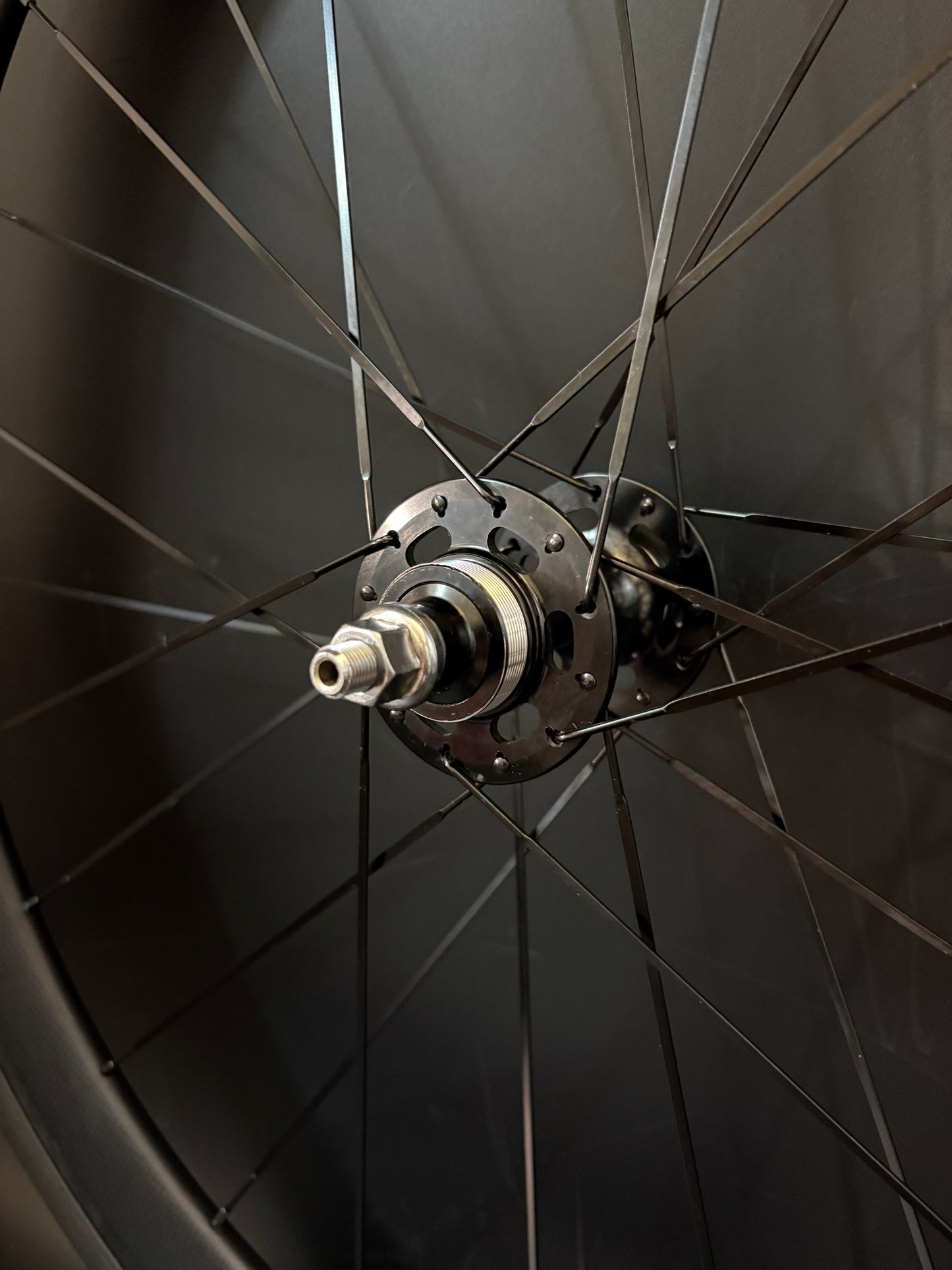 Unbranded Carbon Clincher 50mm / Novatec Rear Wheel 24h