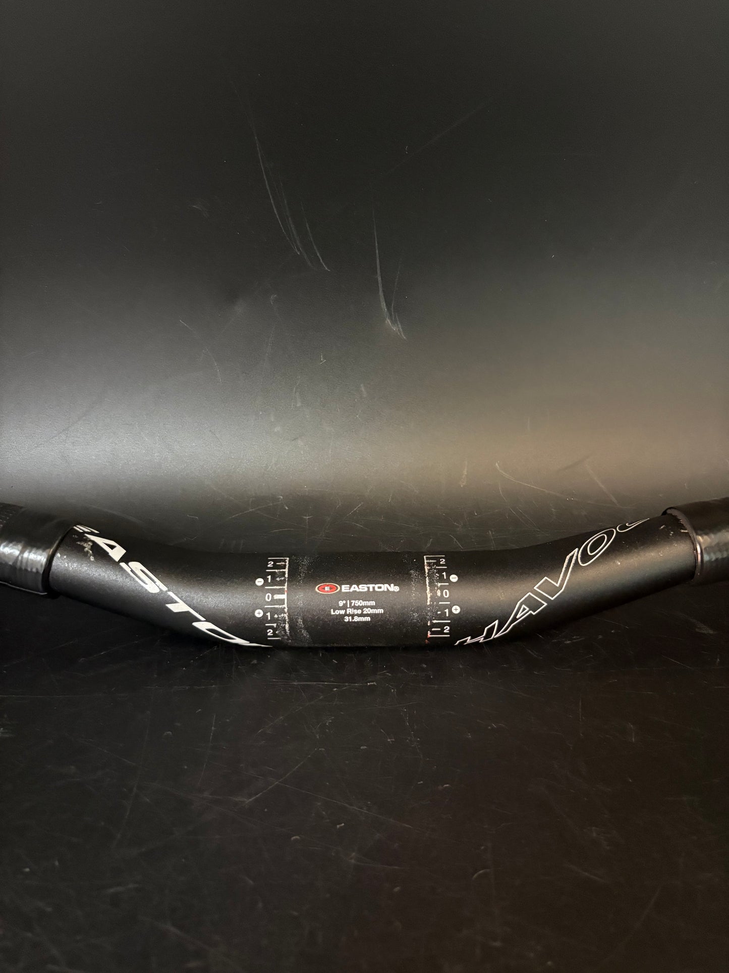 Easton Havoc Riser Handlebar Black 750mm 31.8